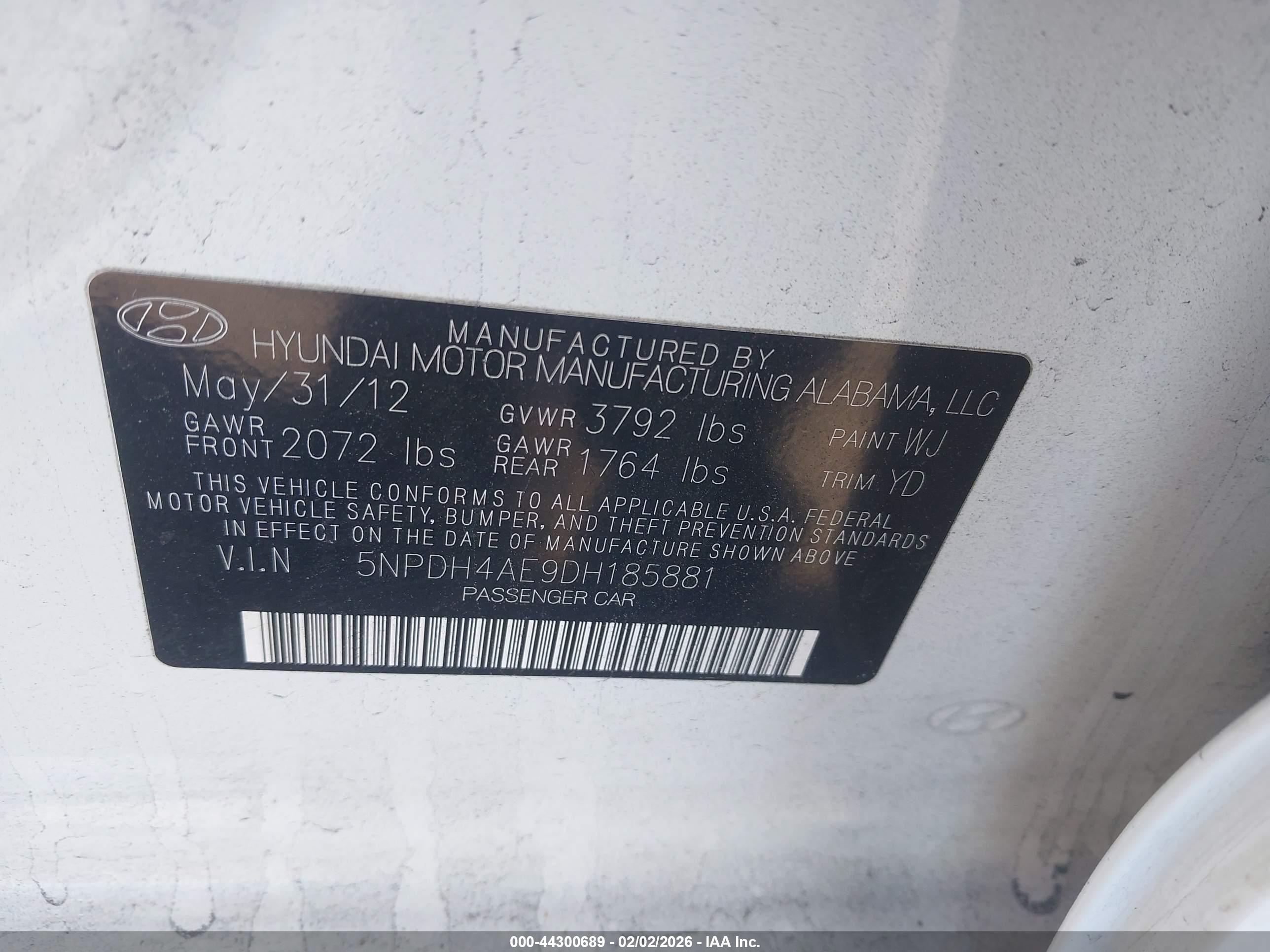 HYUNDAI ELANTRA image 9
