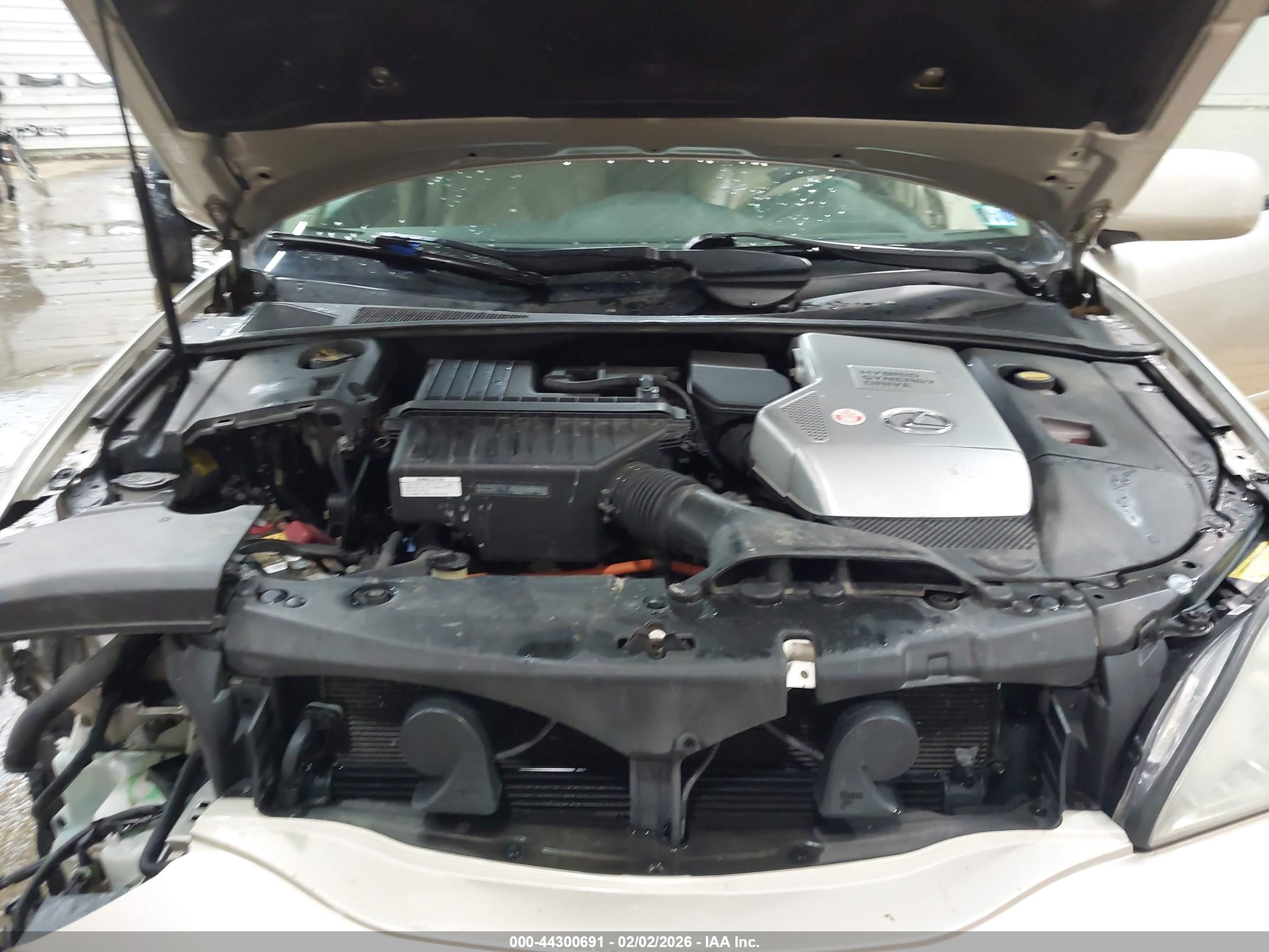 LEXUS RX image 10