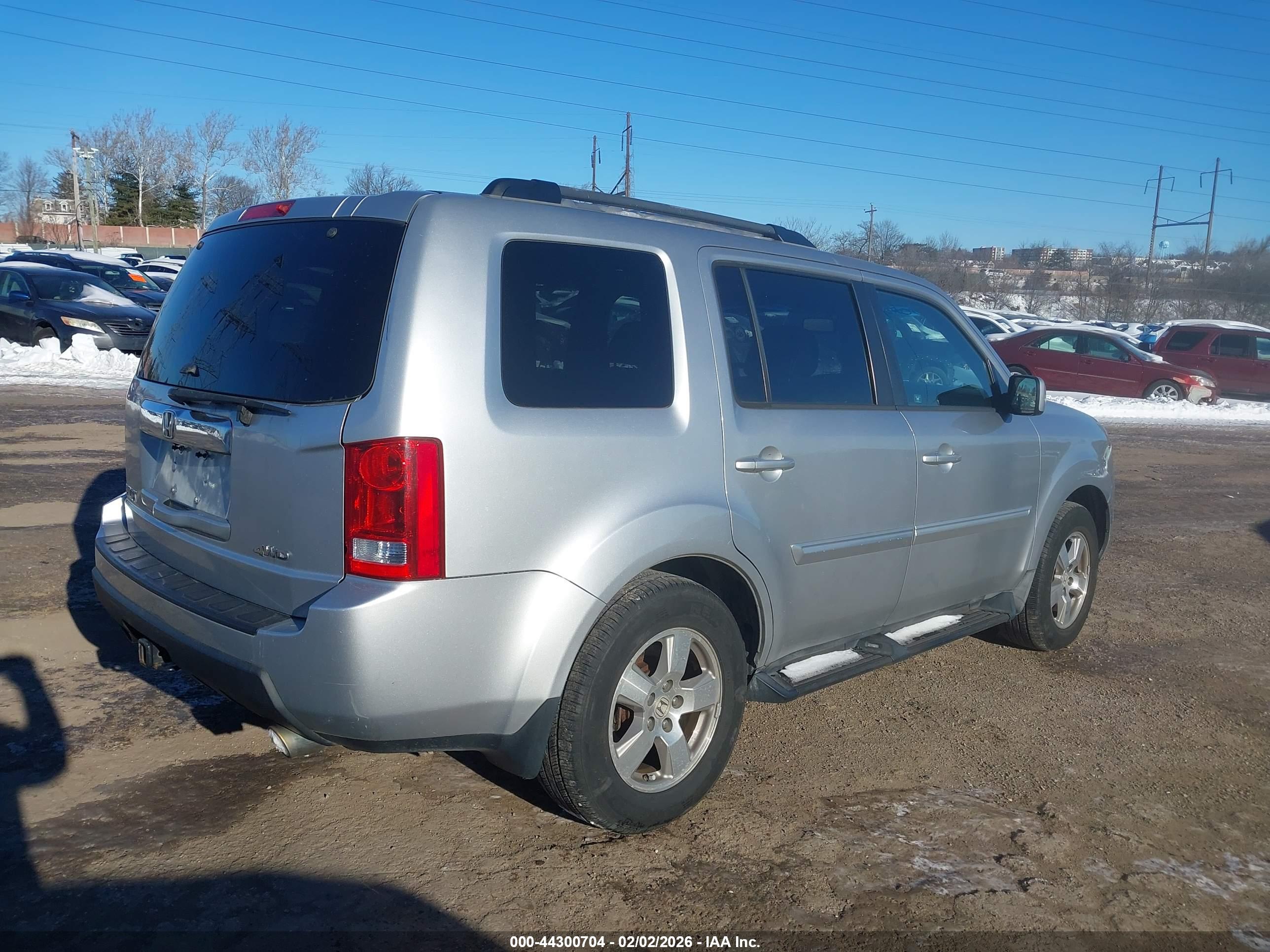 HONDA PILOT image 4