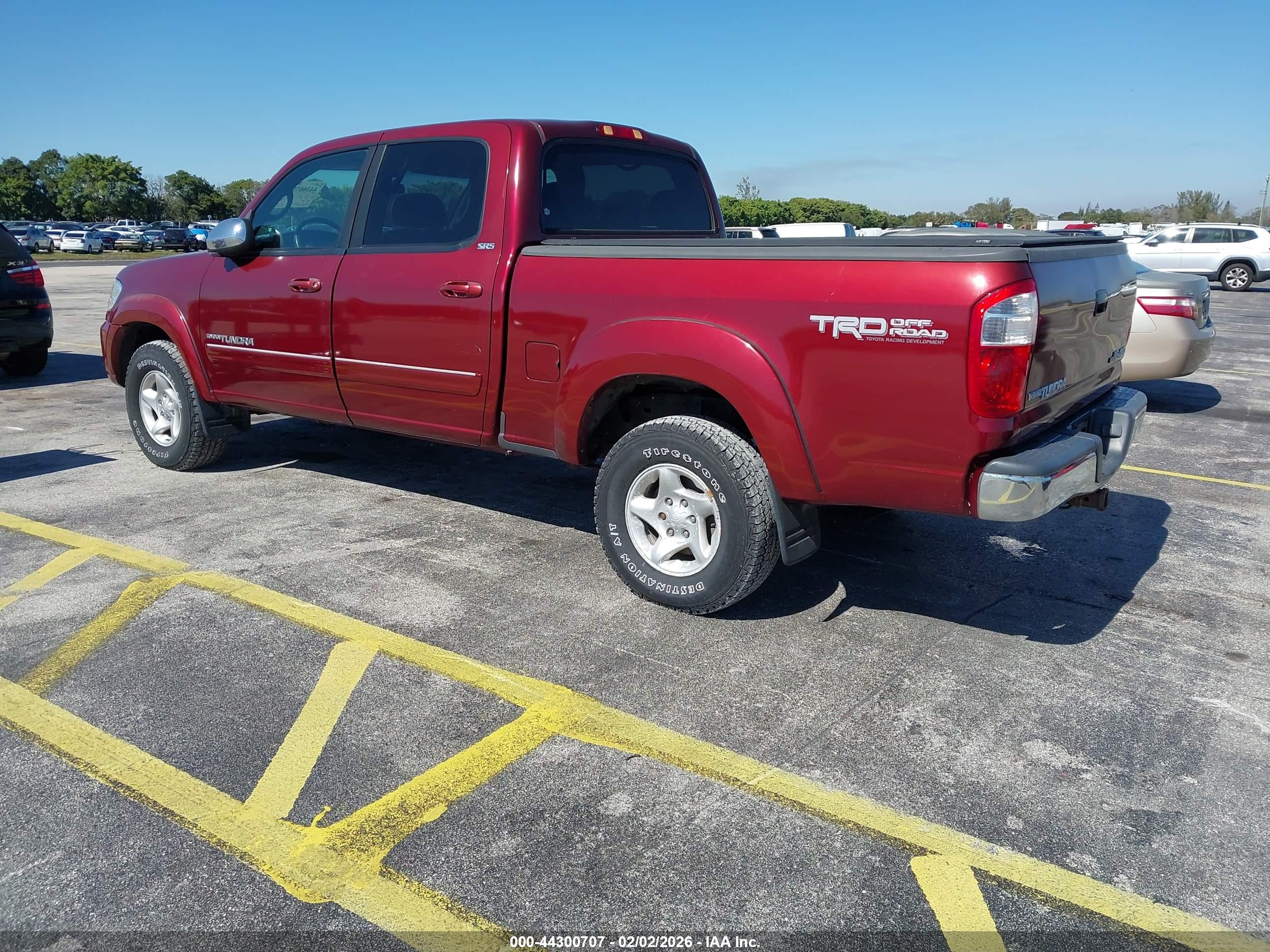 TOYOTA TUNDRA image 3