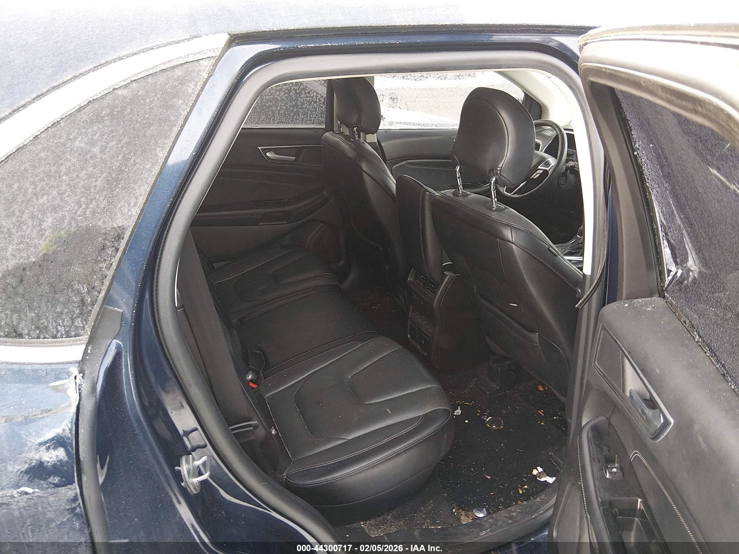 FORD EDGE image 8