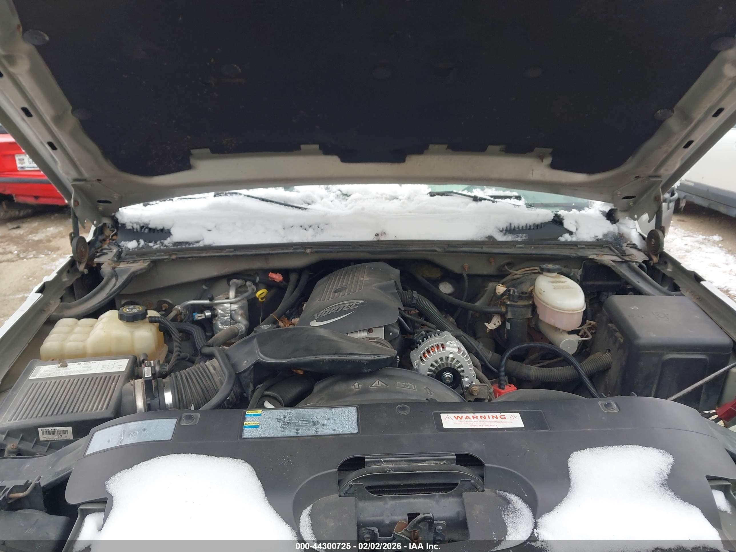 CHEVROLET SILVERADO image 10
