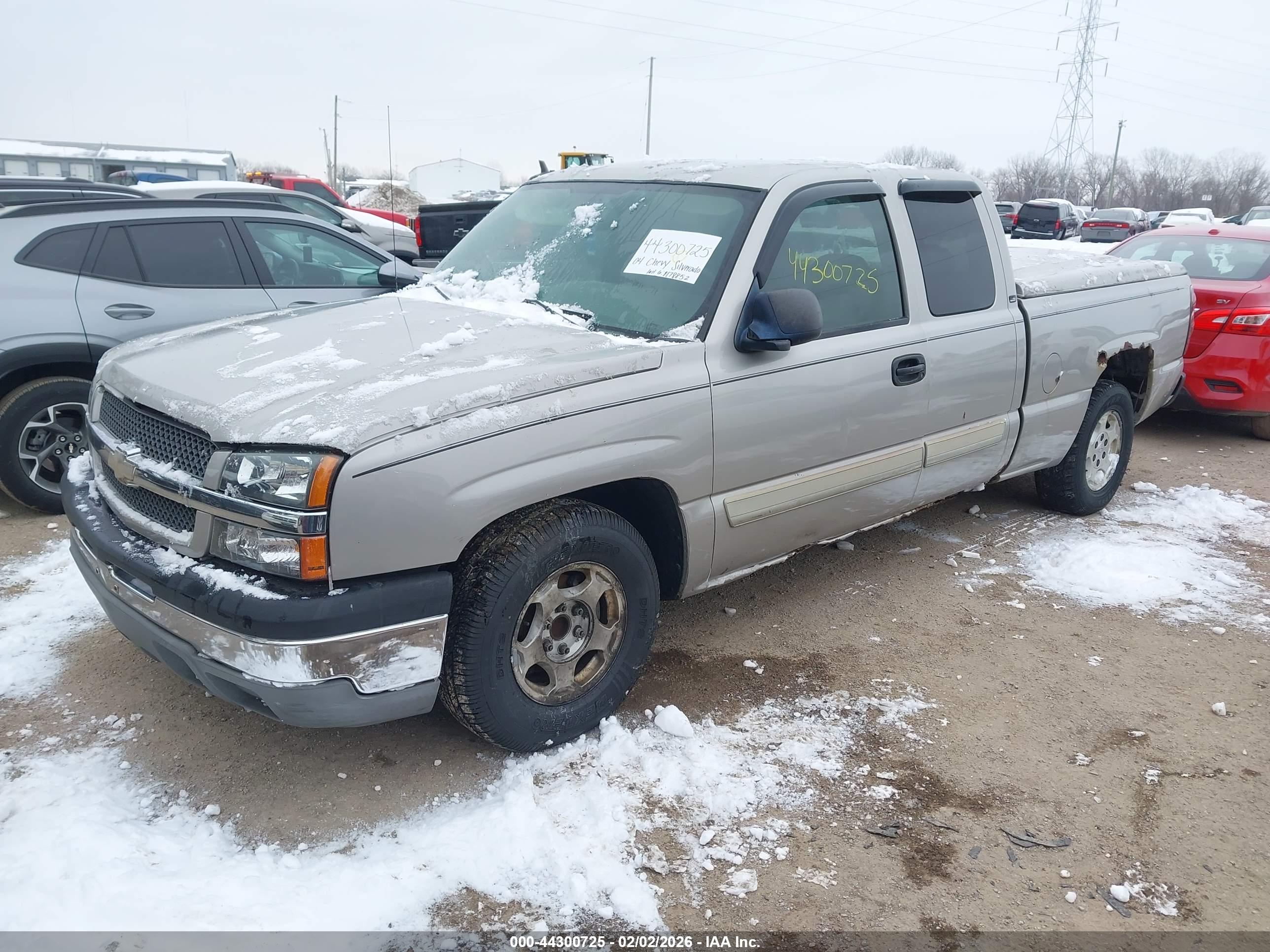 CHEVROLET SILVERADO image 2