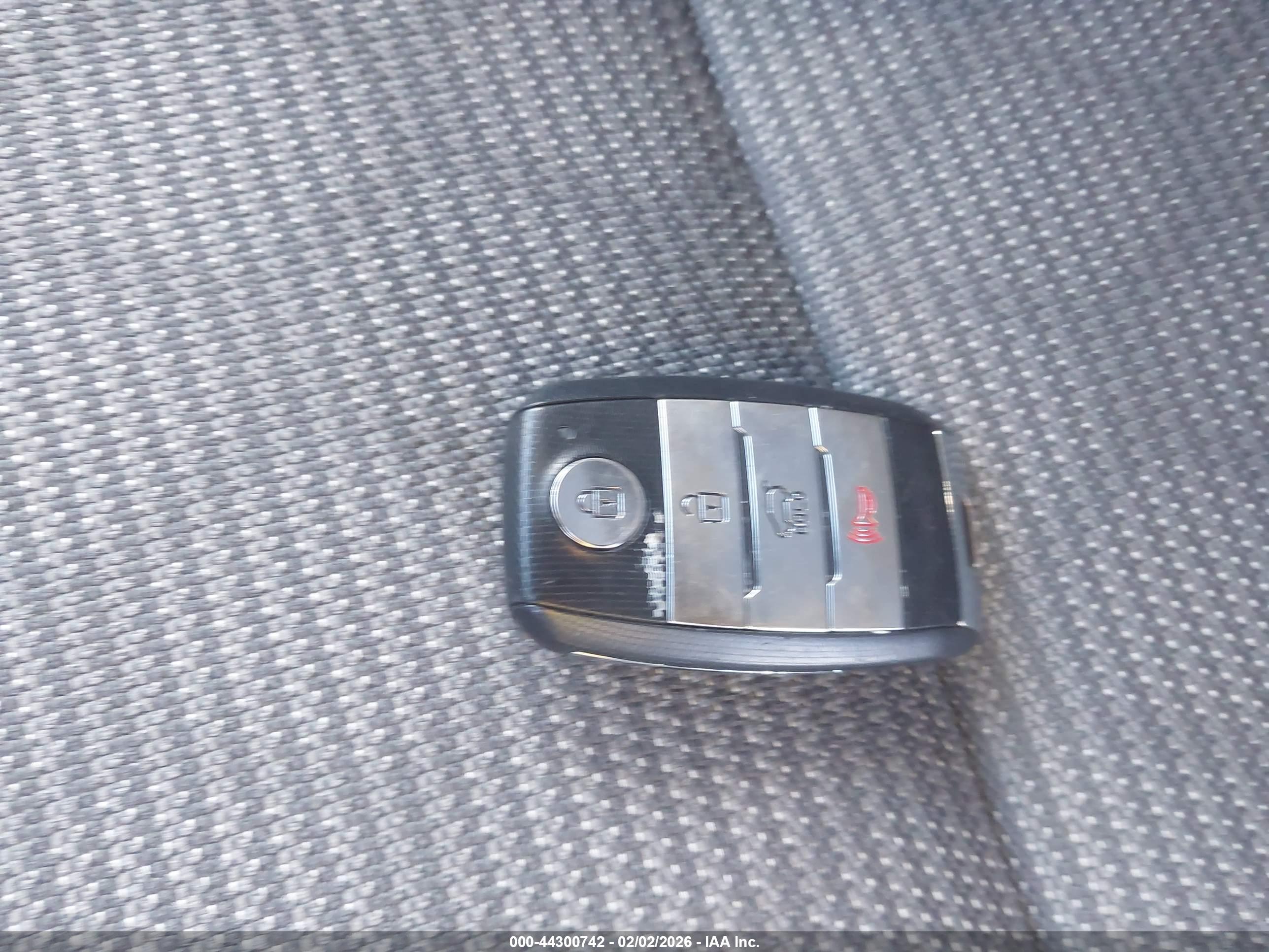 KIA NIRO image 11