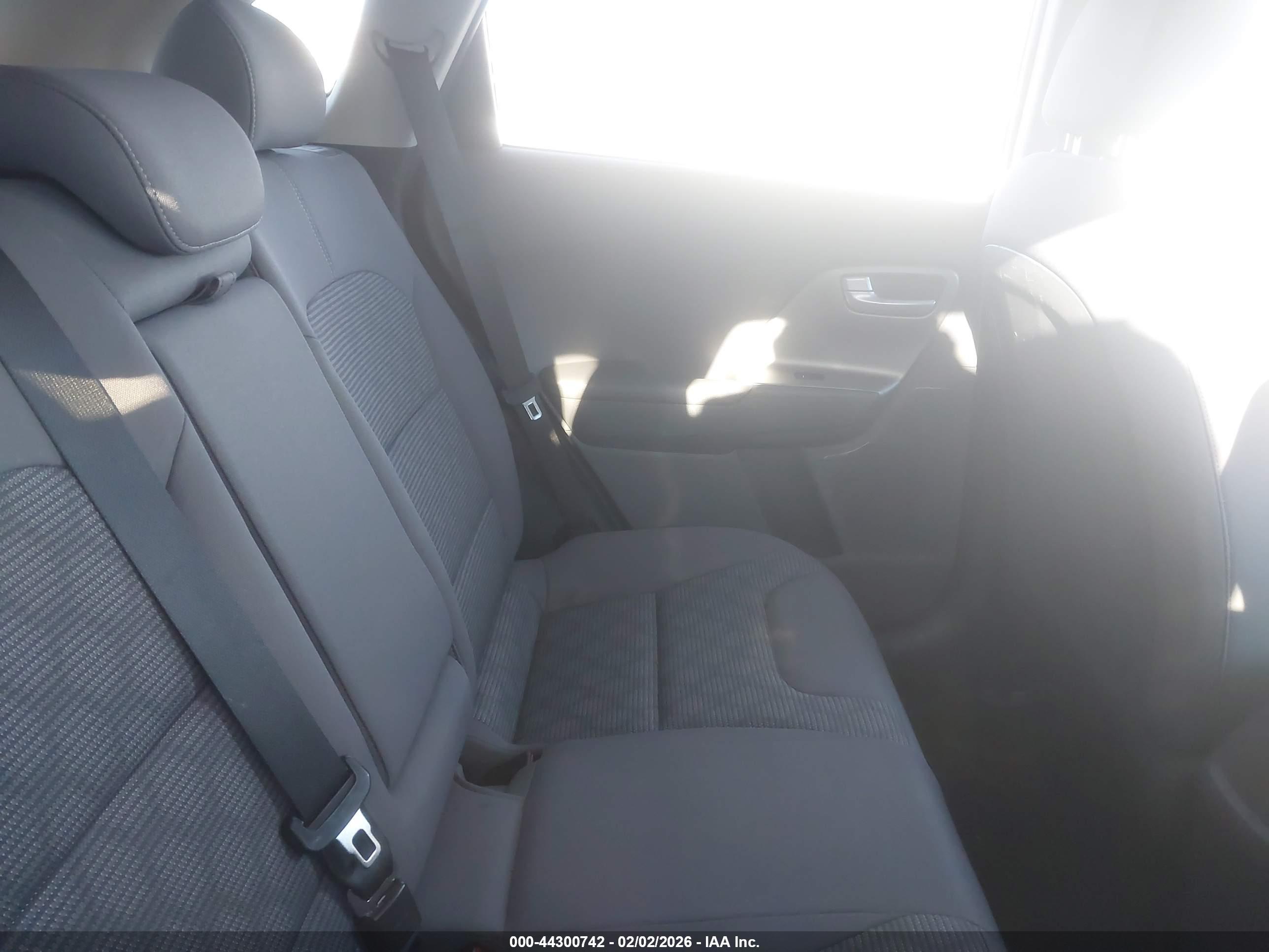 KIA NIRO image 8