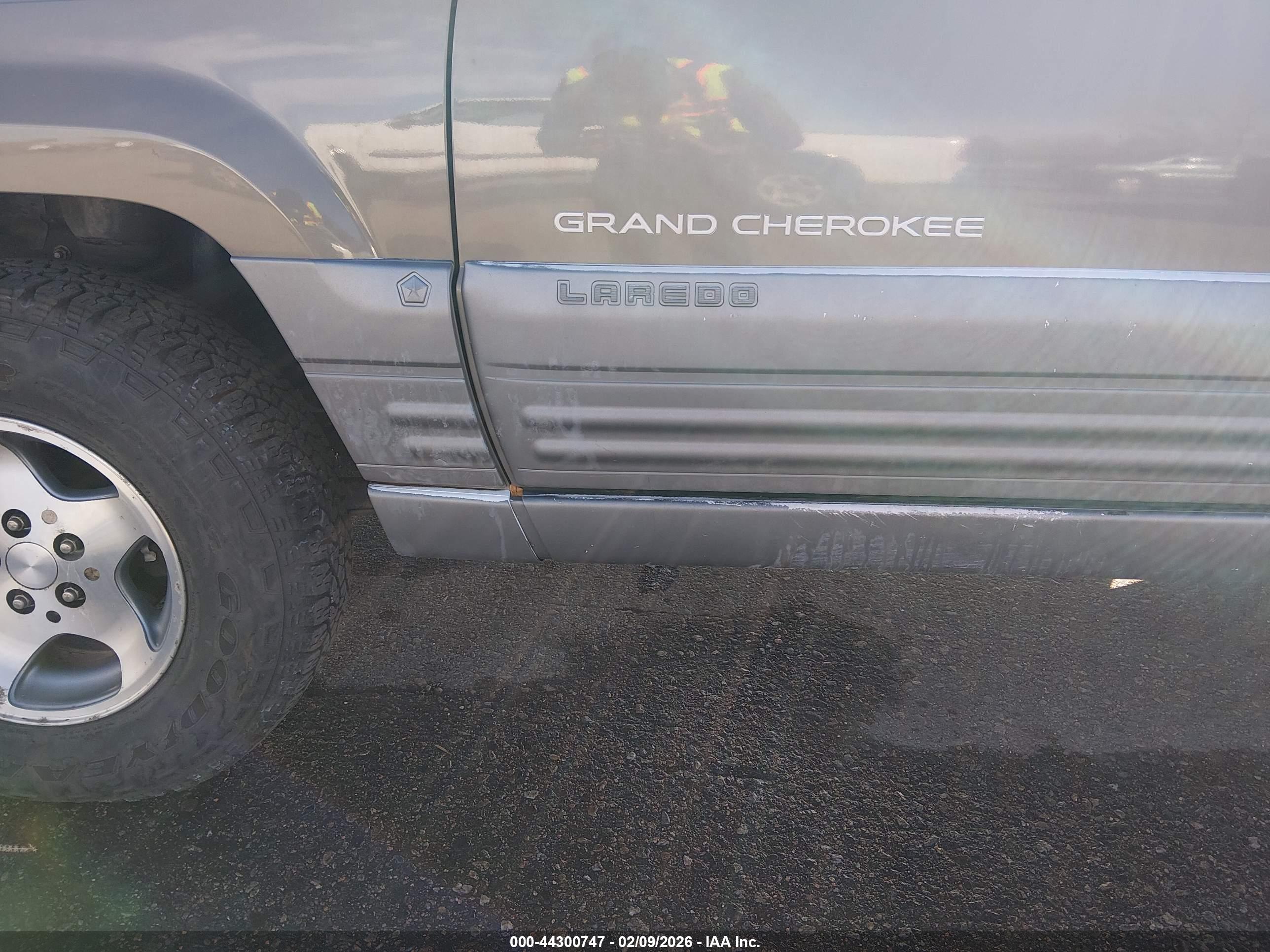 JEEP GRAND image 6