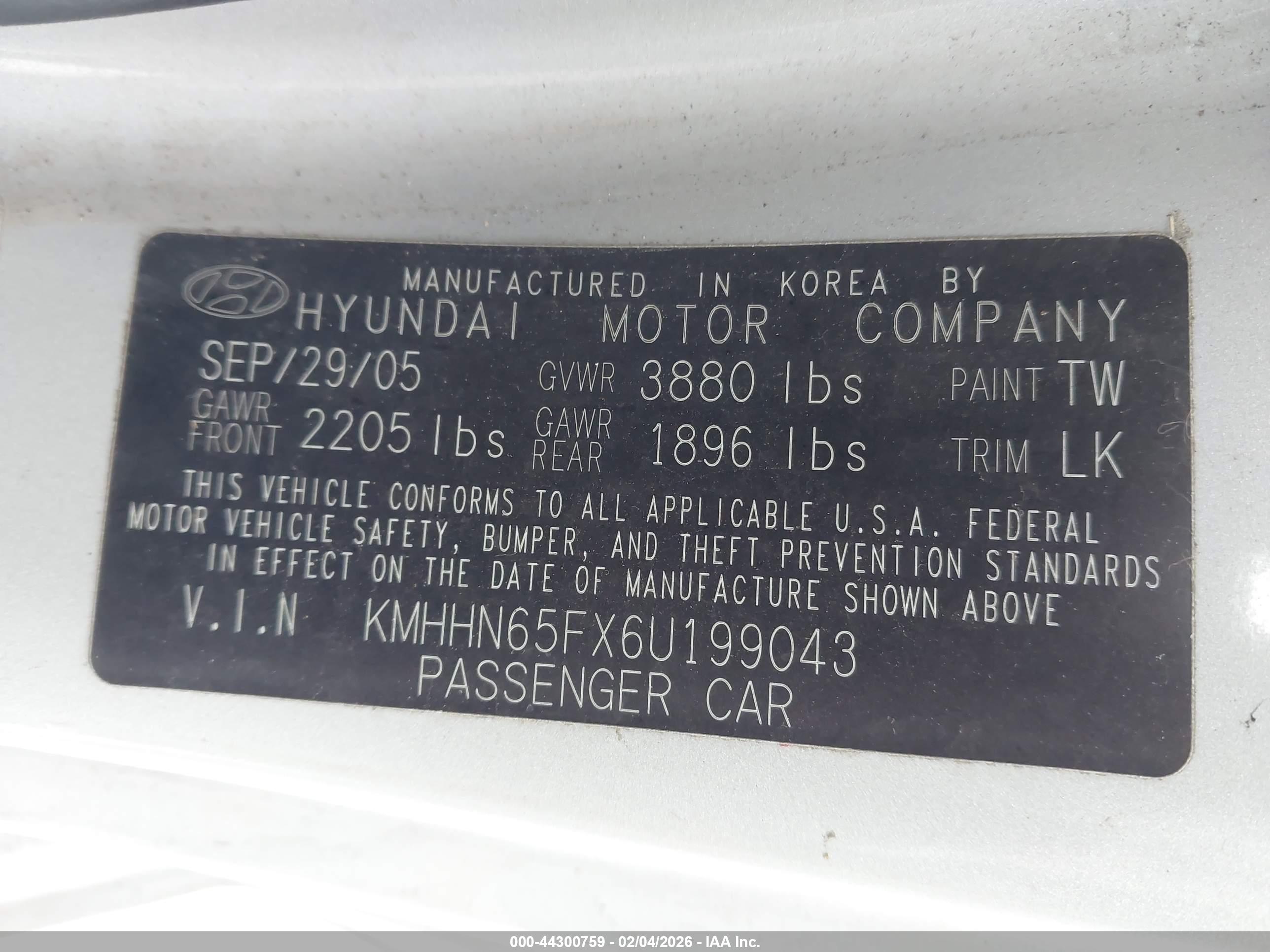 HYUNDAI TIBURON image 9