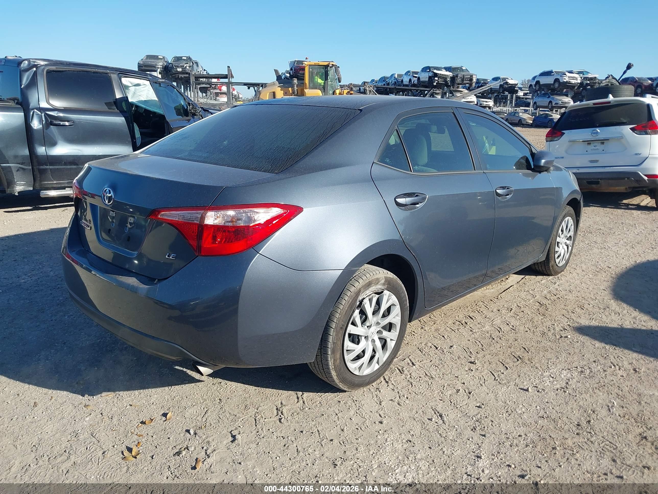 TOYOTA COROLLA image 4