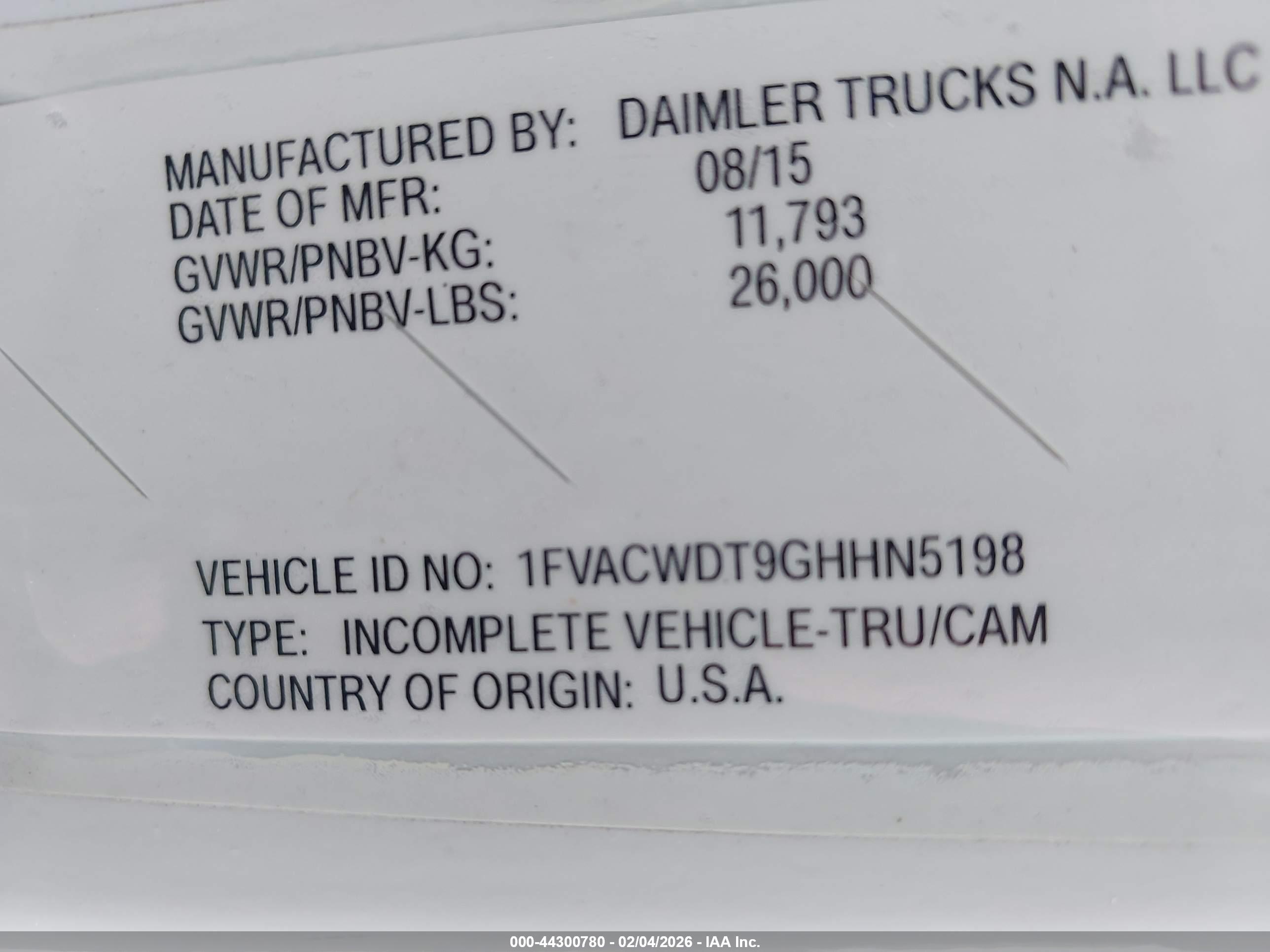 FREIGHTLINER M2 image 9
