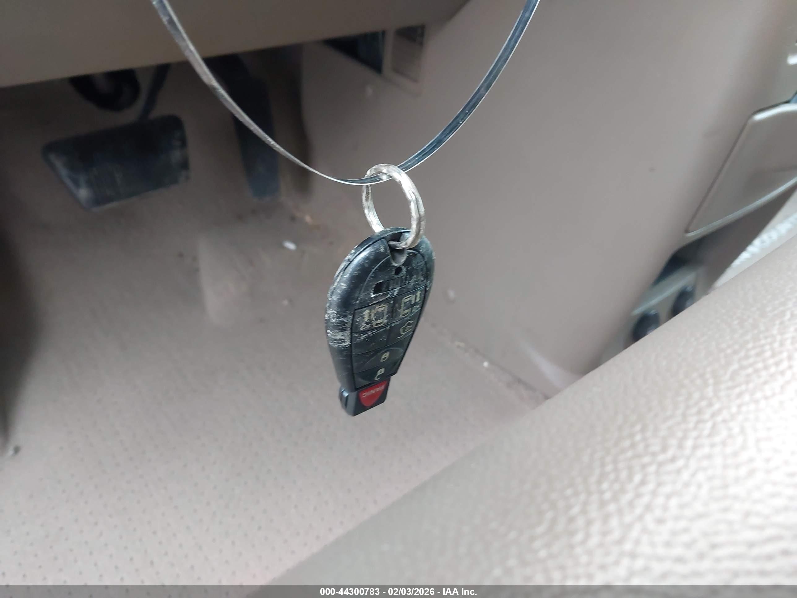 CHRYSLER TOWN image 11