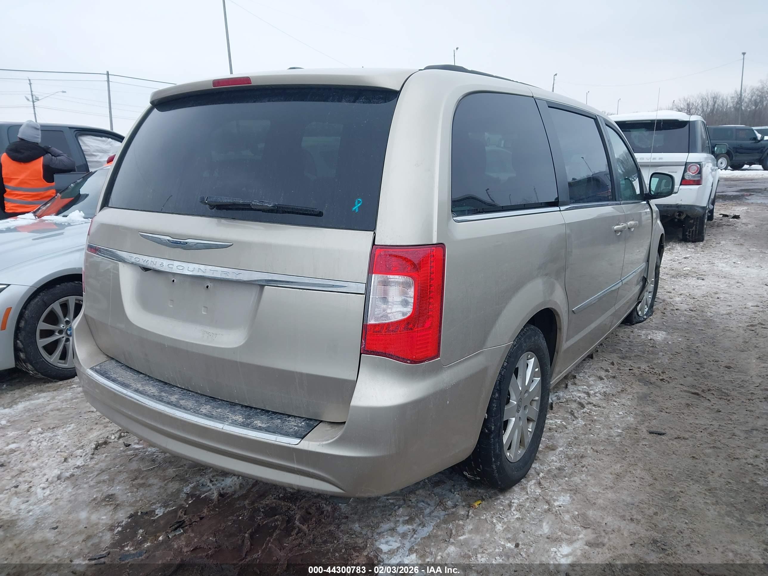 CHRYSLER TOWN image 4