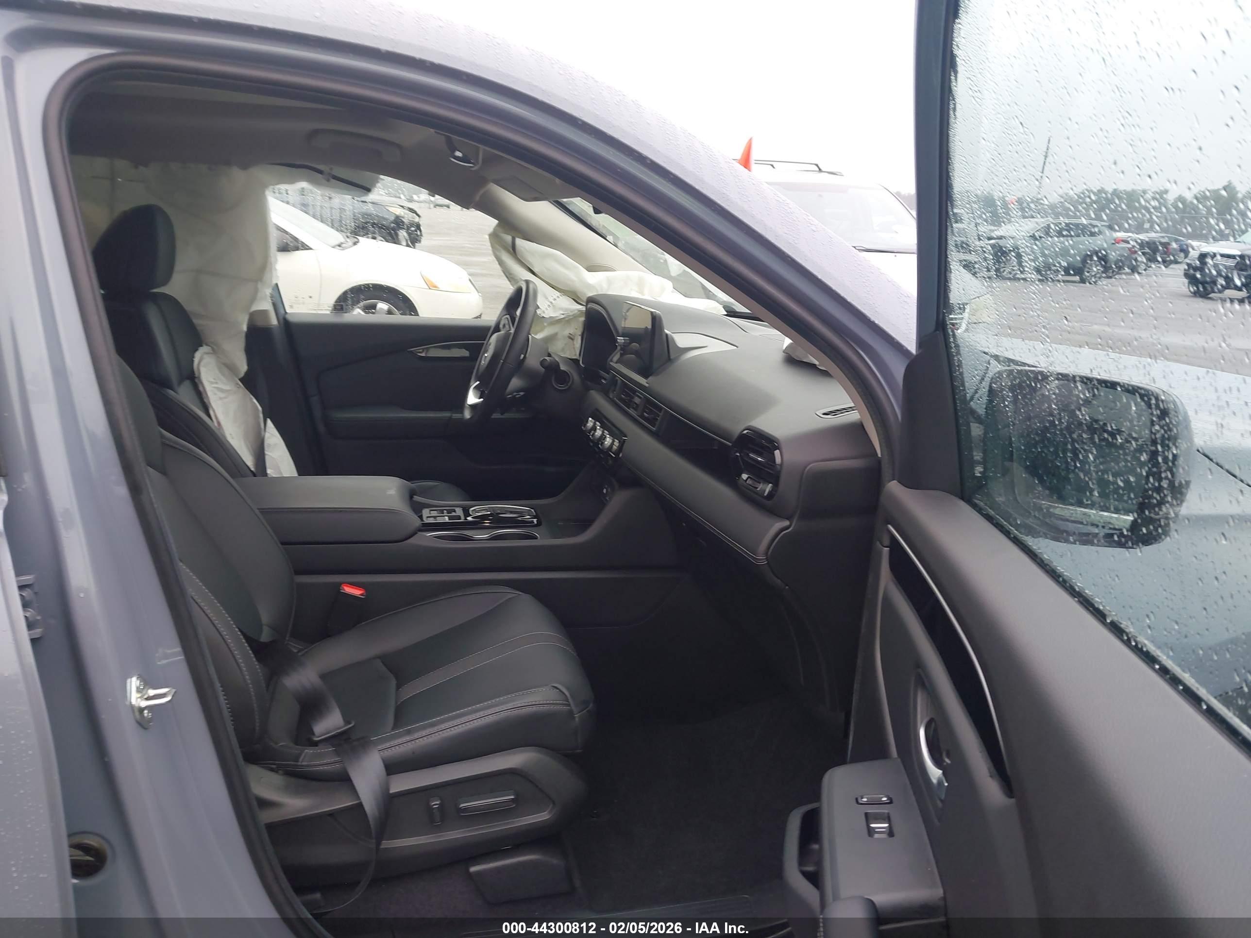 HONDA PILOT image 5
