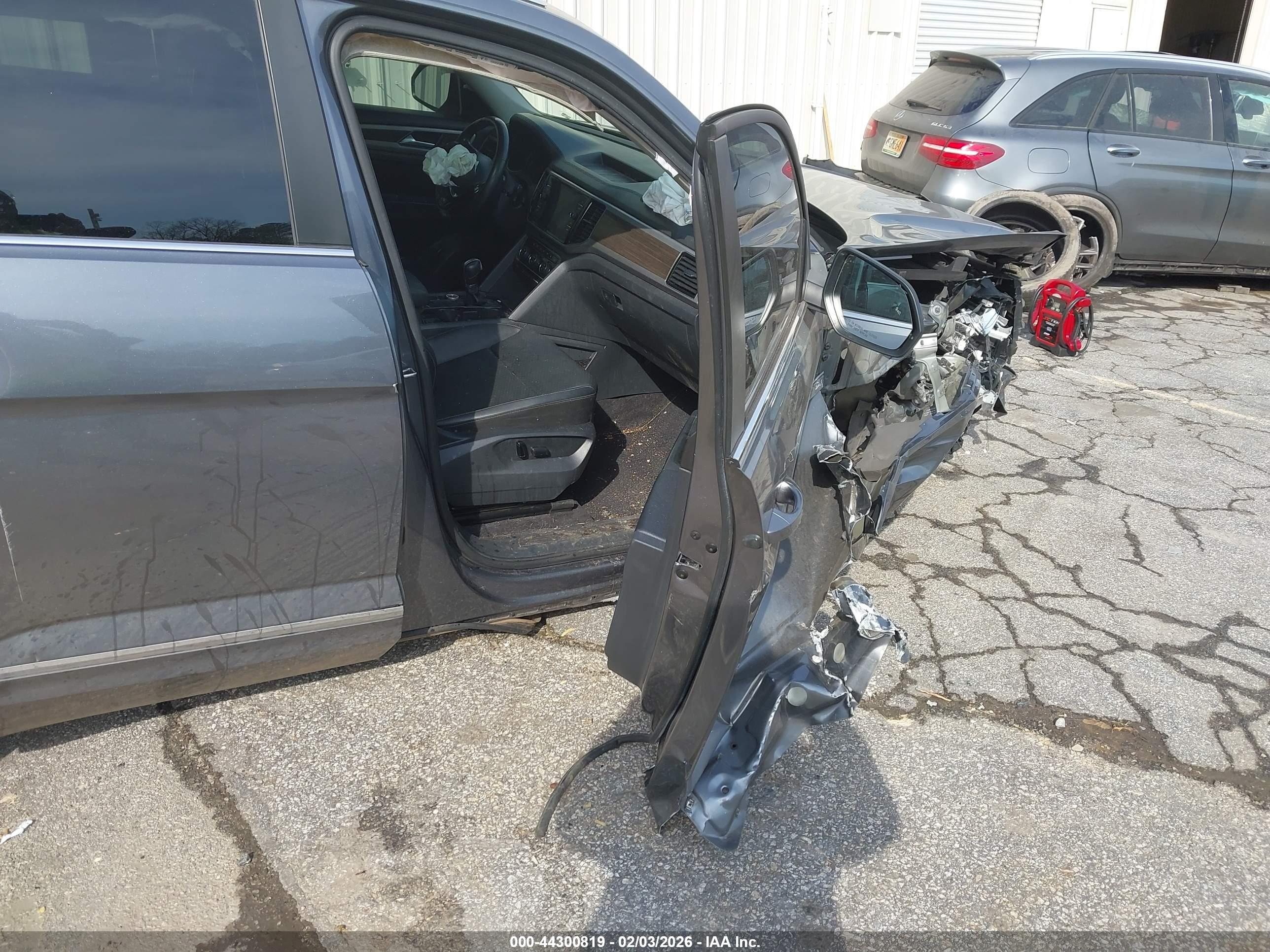 VOLKSWAGEN ATLAS image 5
