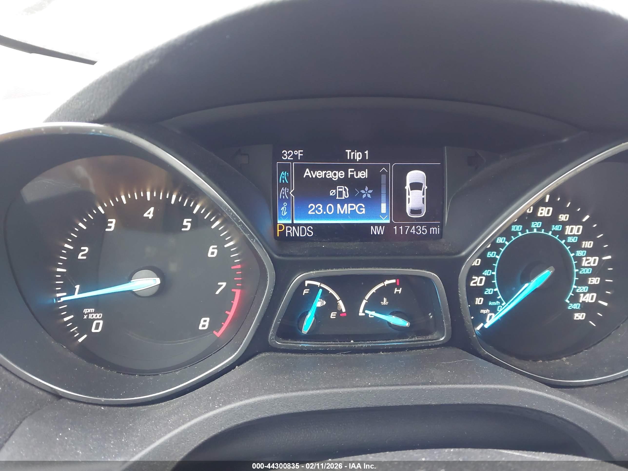 FORD ESCAPE image 7