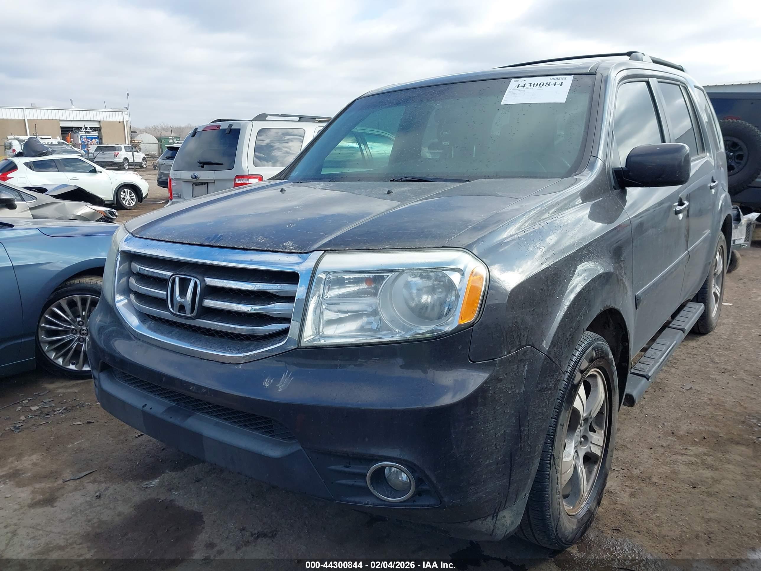 HONDA PILOT image 2