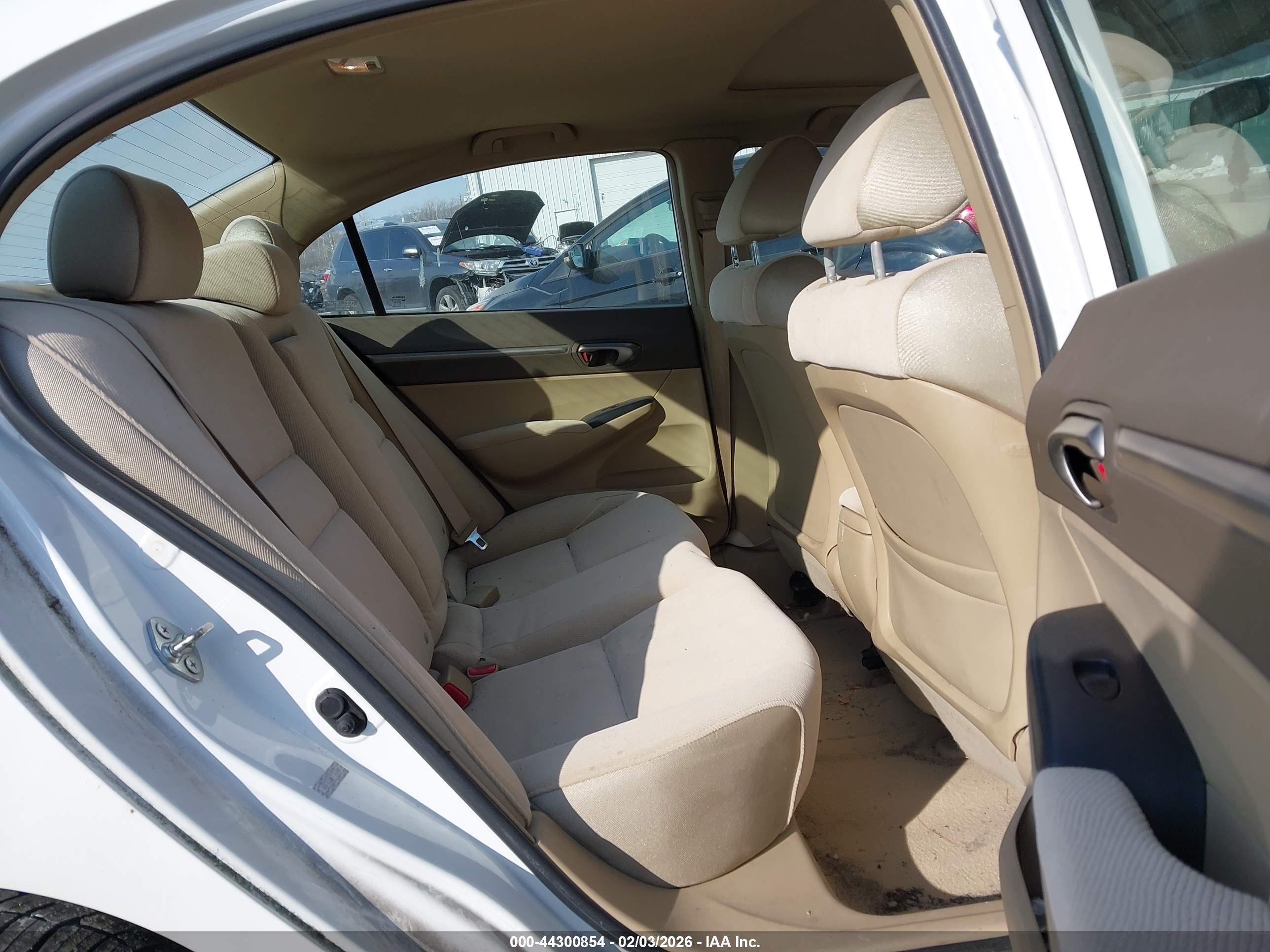 HONDA CIVIC image 8