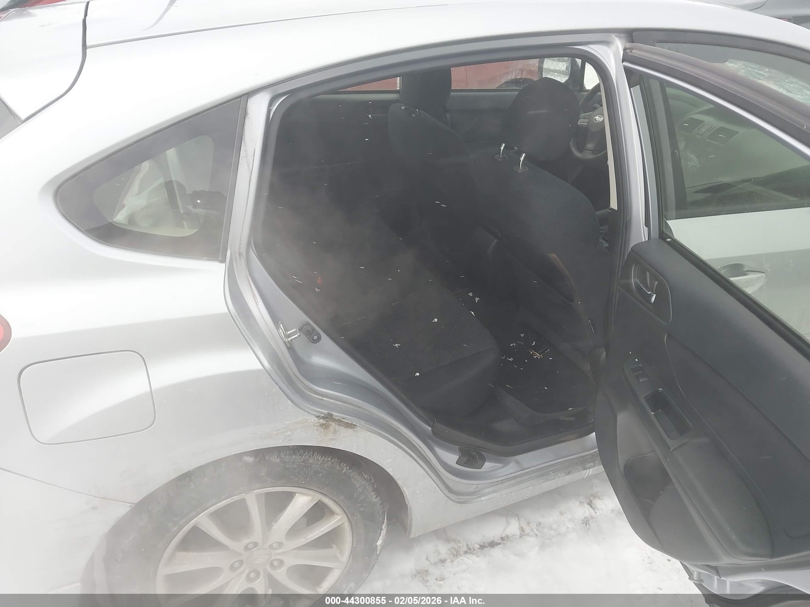 SUBARU IMPREZA image 8