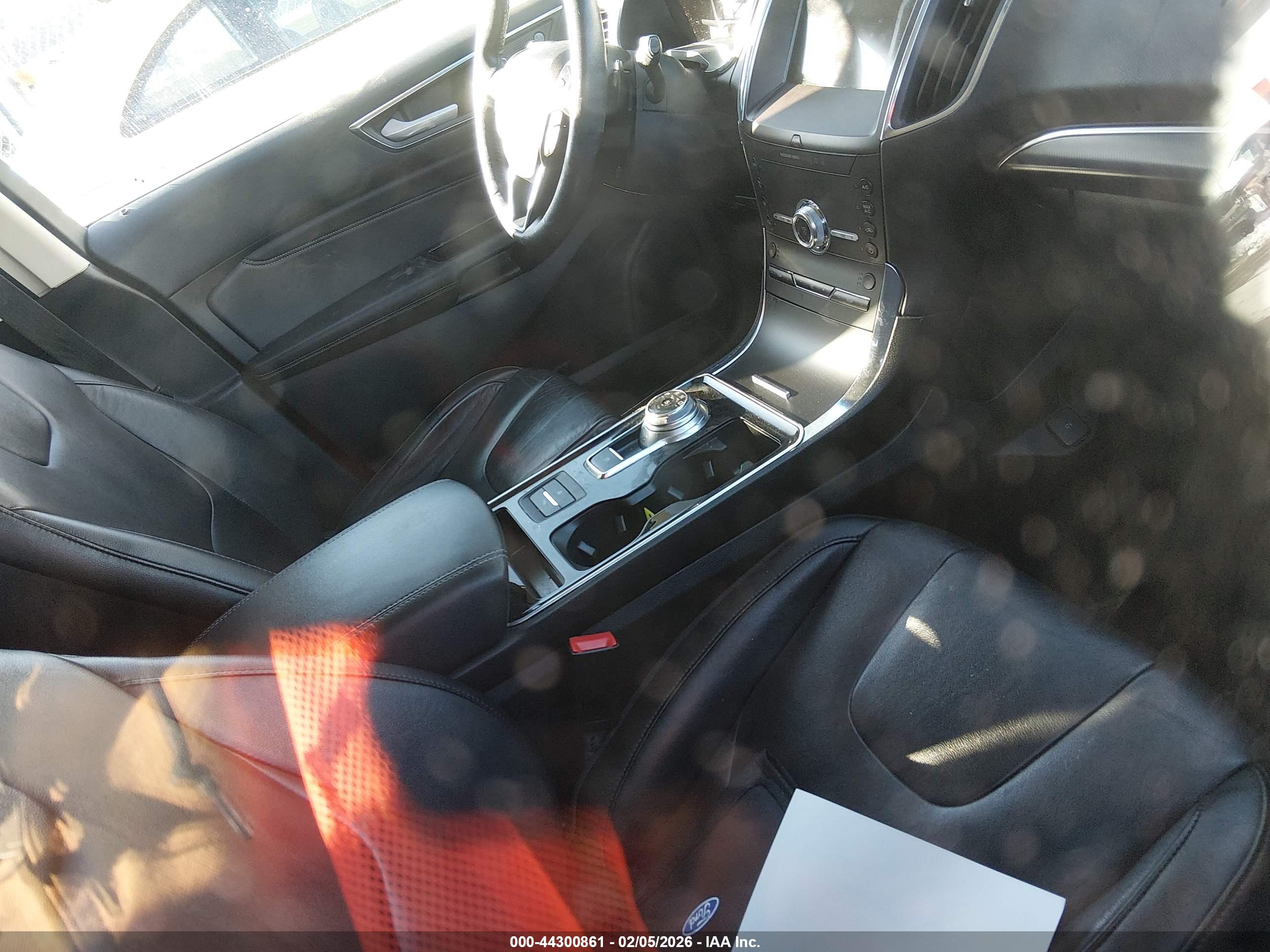 FORD EDGE image 5