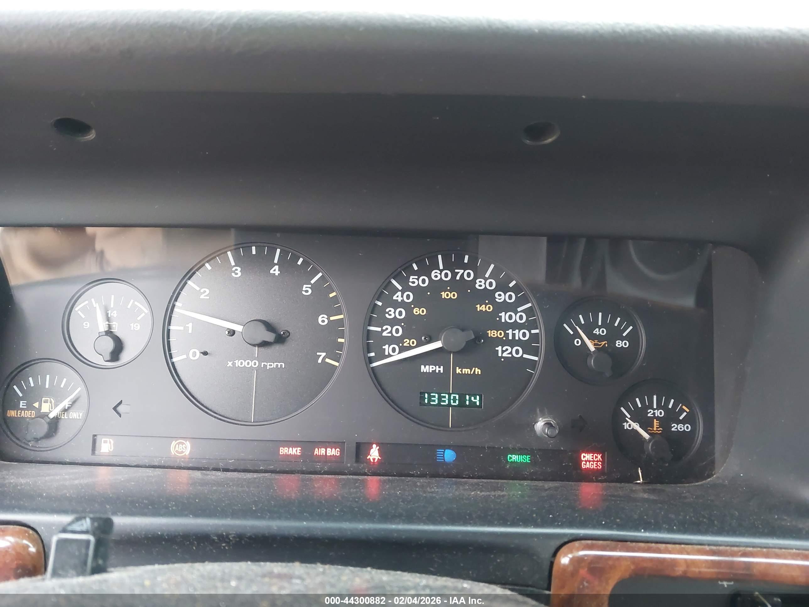 JEEP GRAND image 7