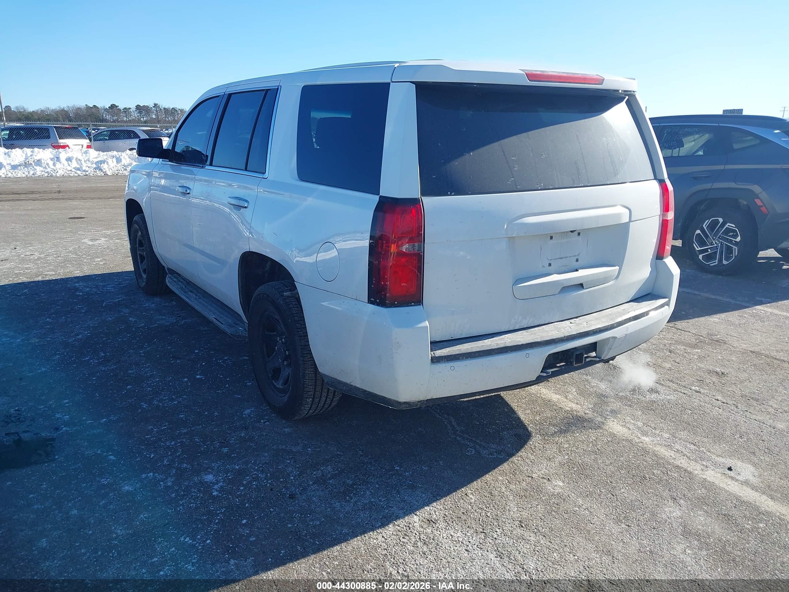CHEVROLET TAHOE image 3