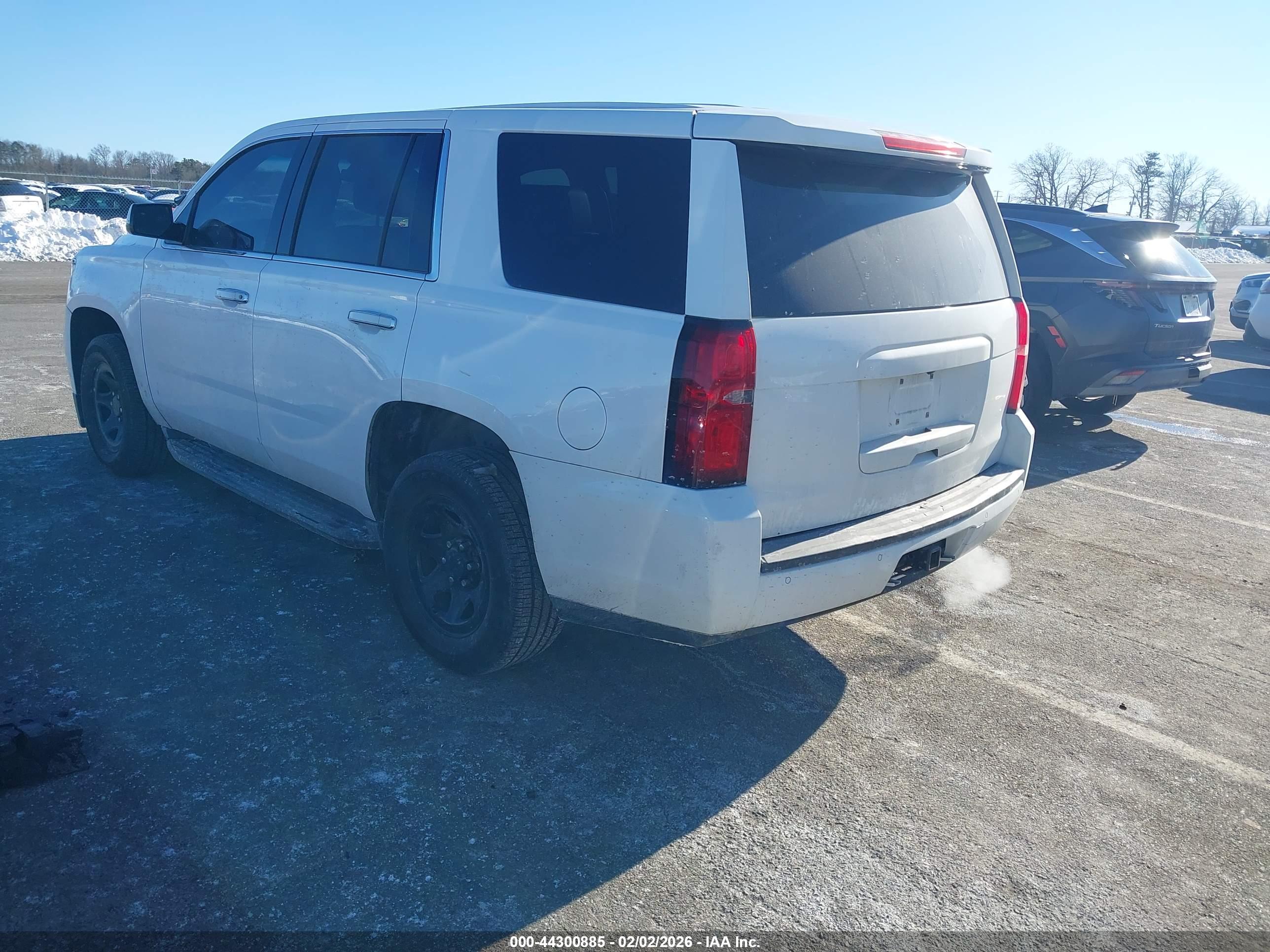 CHEVROLET TAHOE image 4