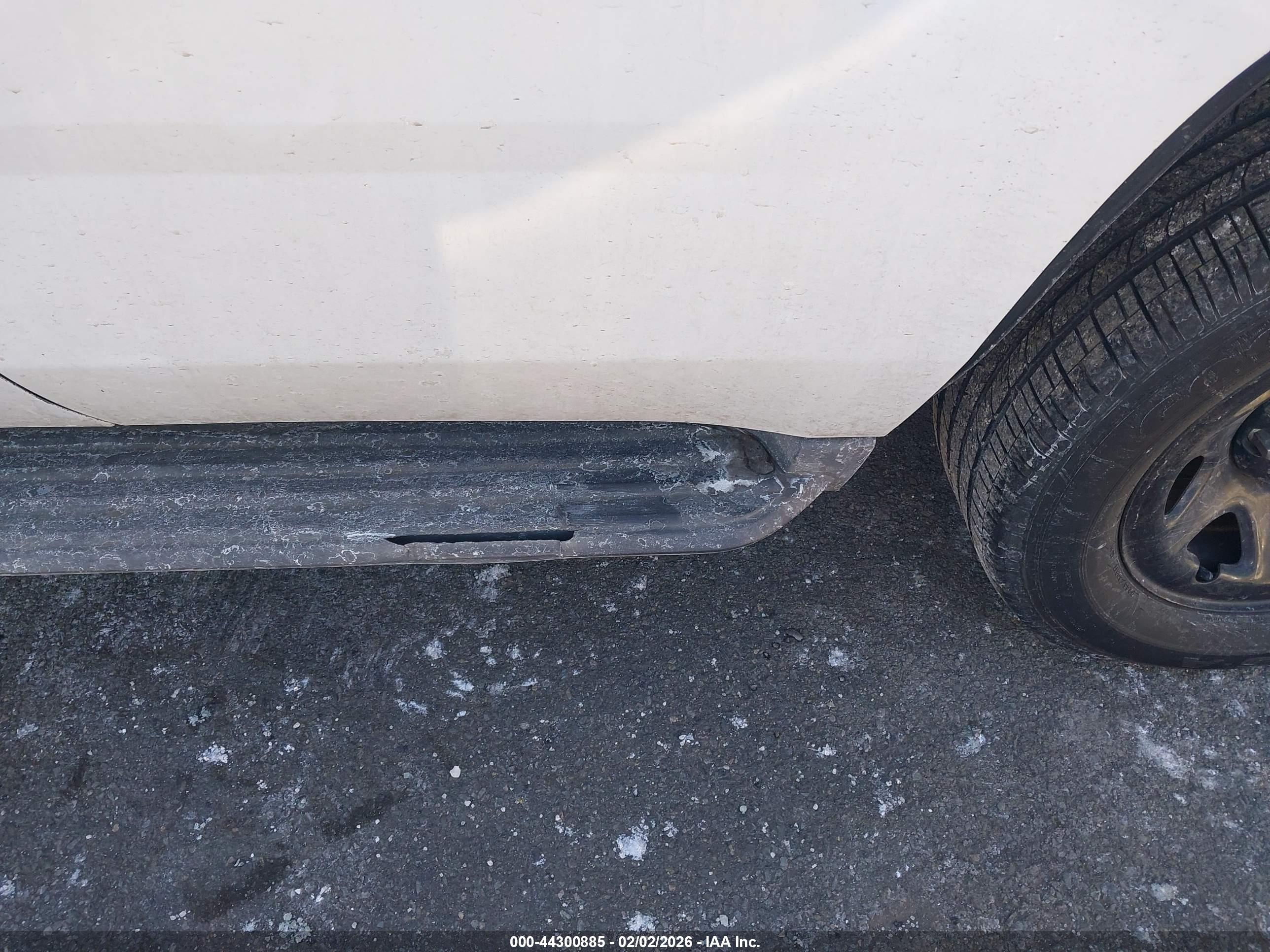 CHEVROLET TAHOE image 6