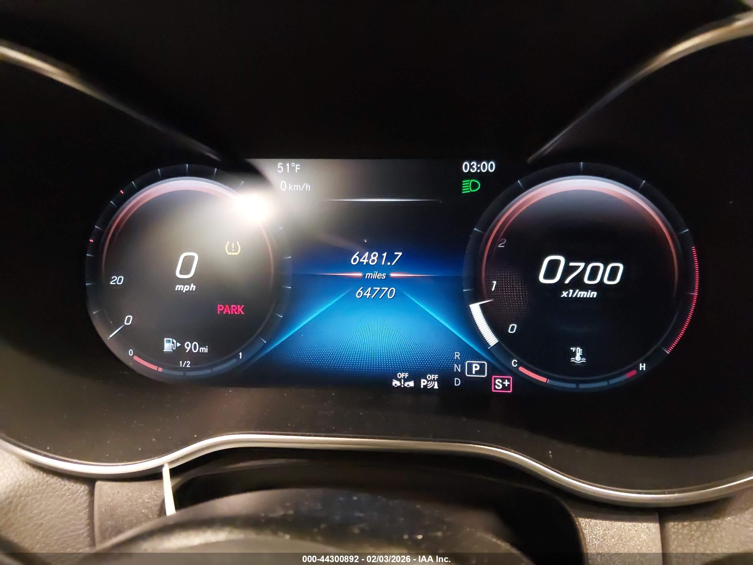 MERCEDES-BENZ GLC image 7