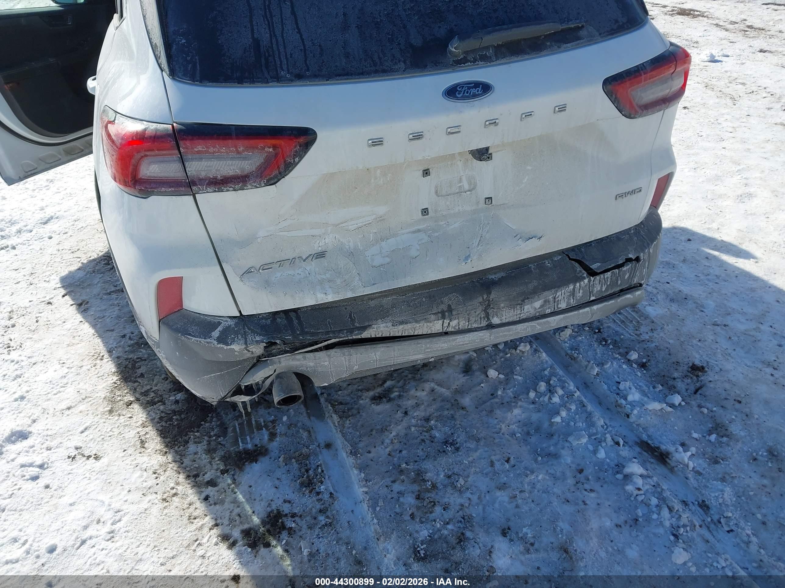 FORD ESCAPE image 6