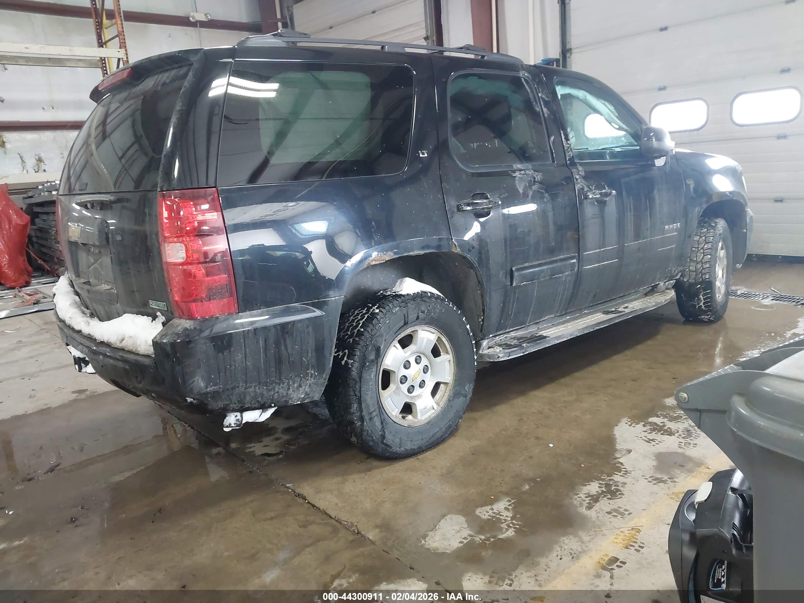 CHEVROLET TAHOE image 4