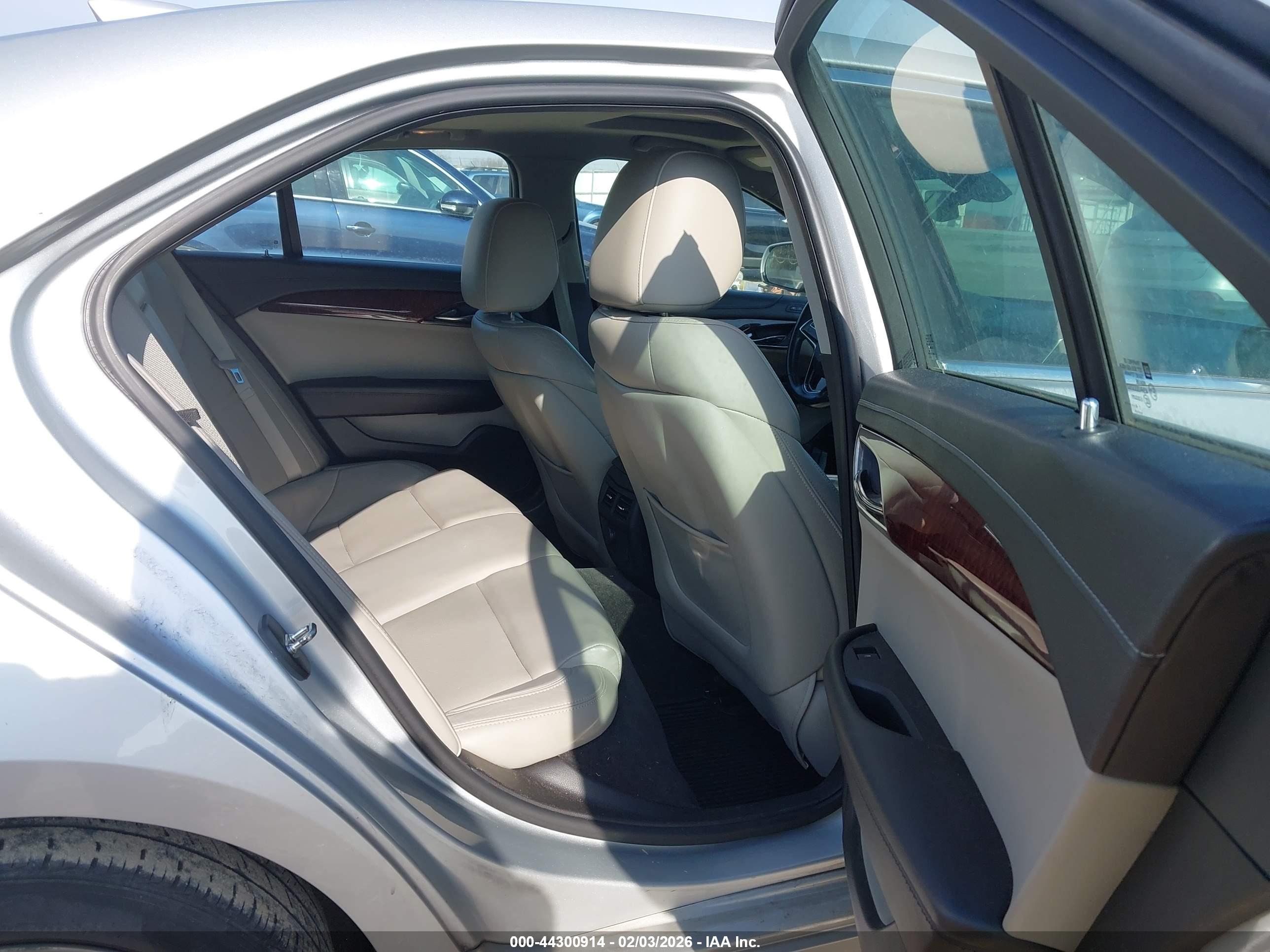 CADILLAC ATS image 8