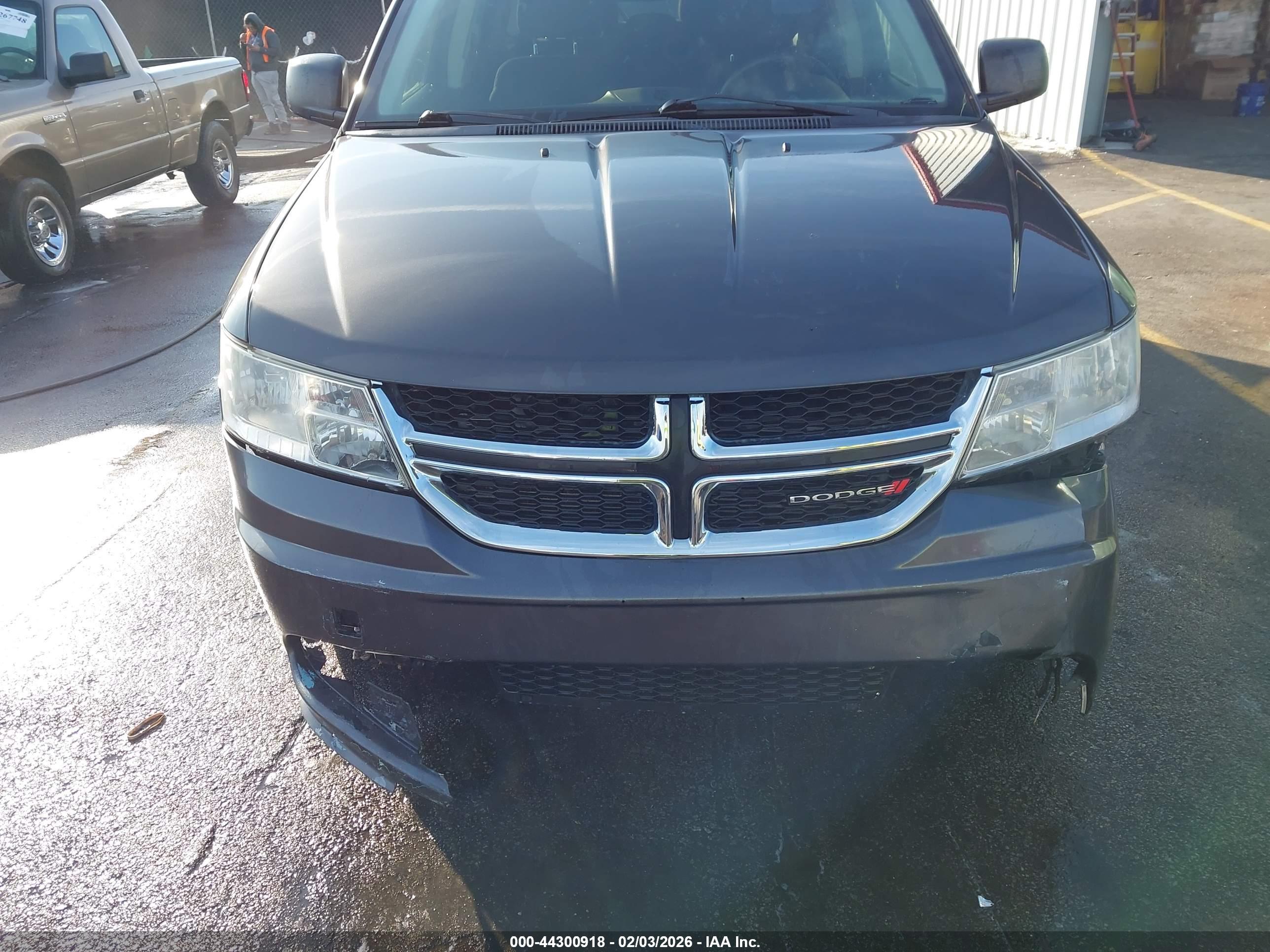 DODGE JOURNEY image 6
