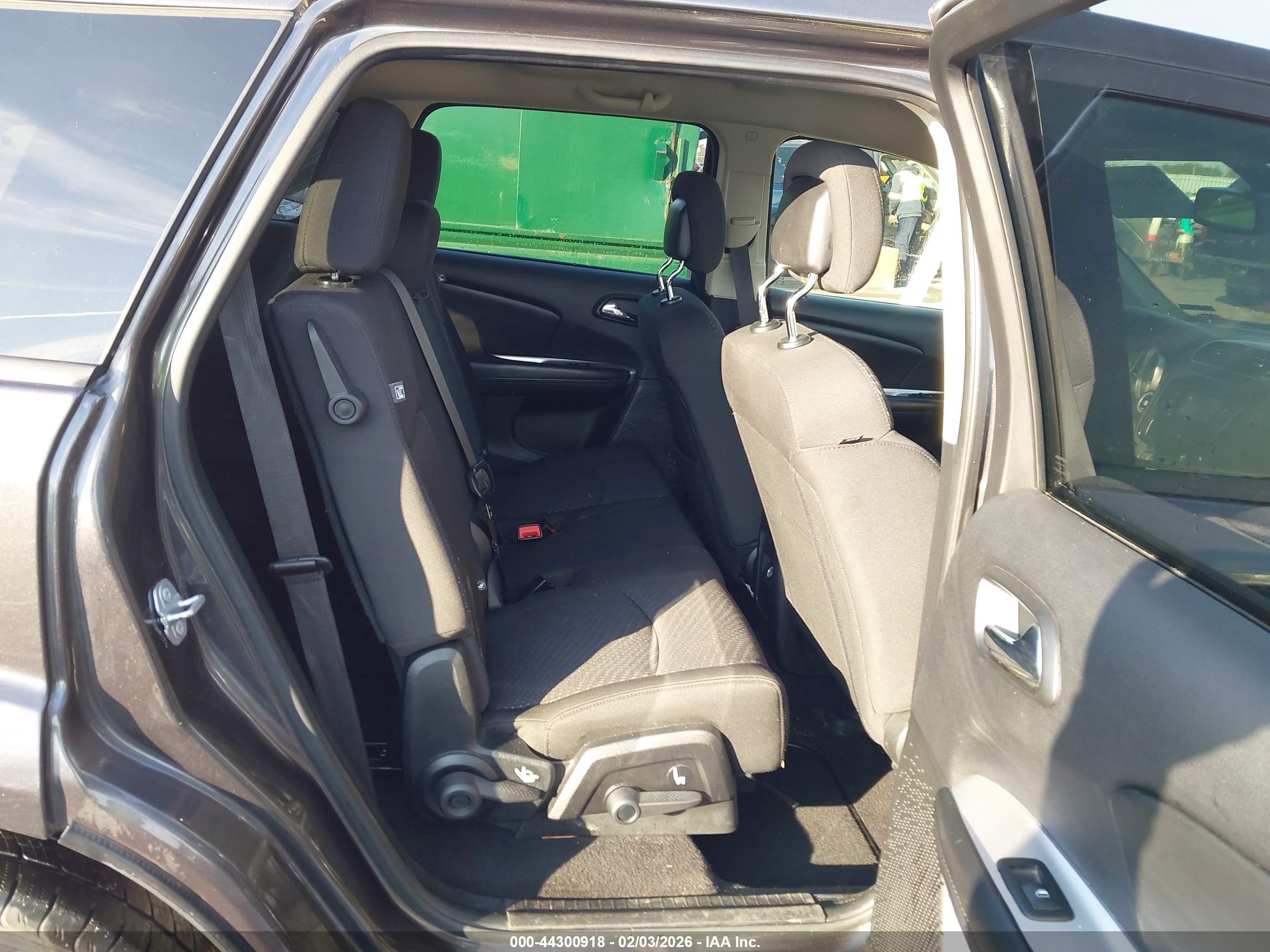 DODGE JOURNEY image 8