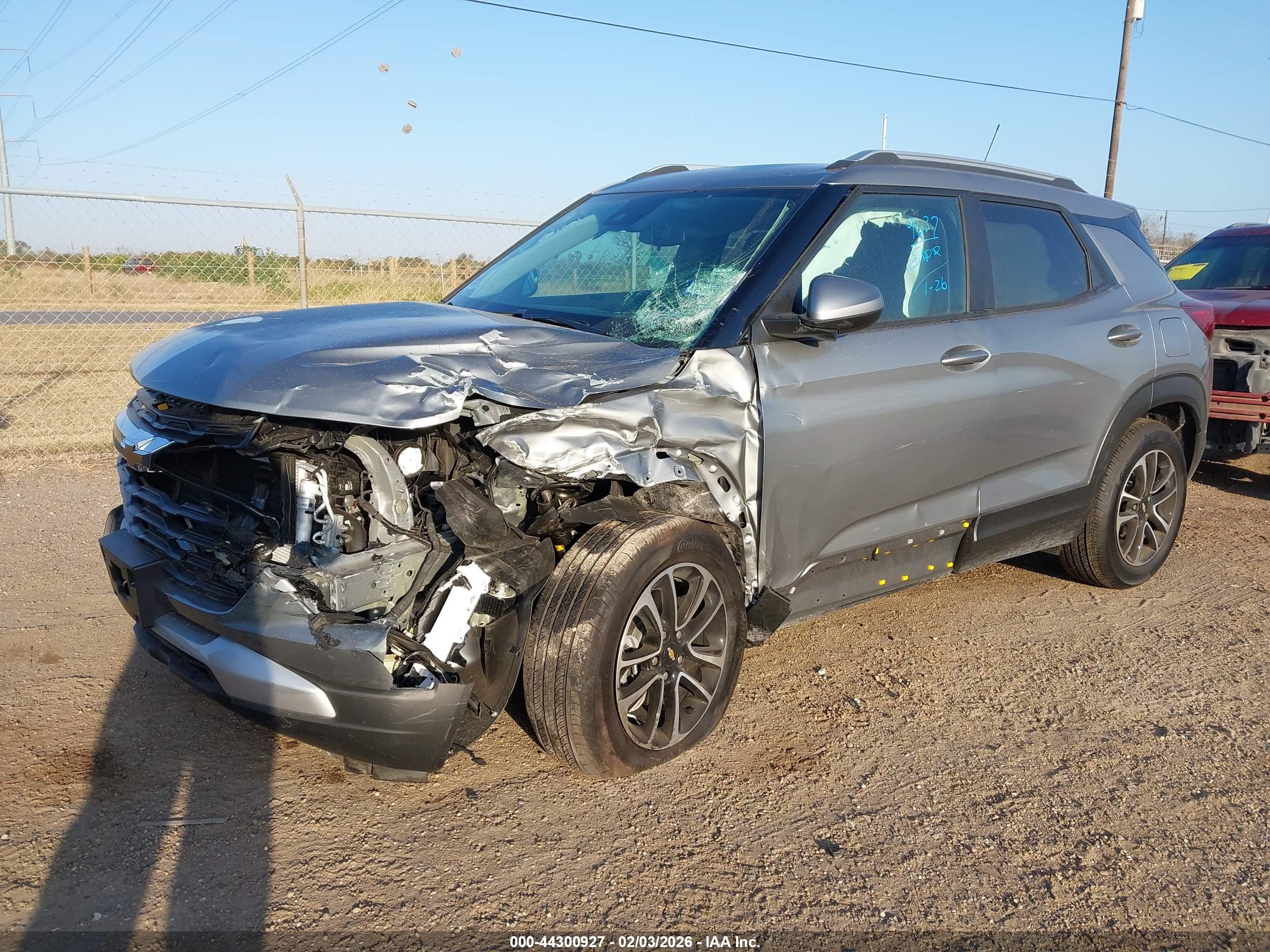 CHEVROLET TRAILBLAZER image 2