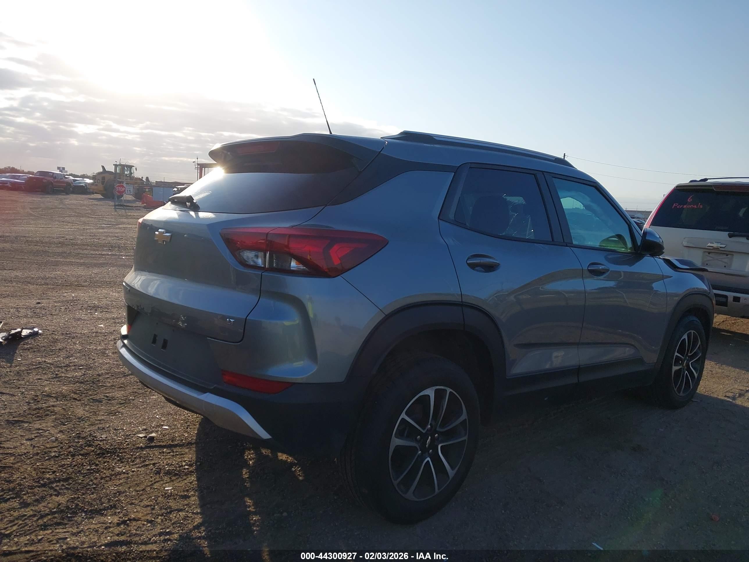 CHEVROLET TRAILBLAZER image 4