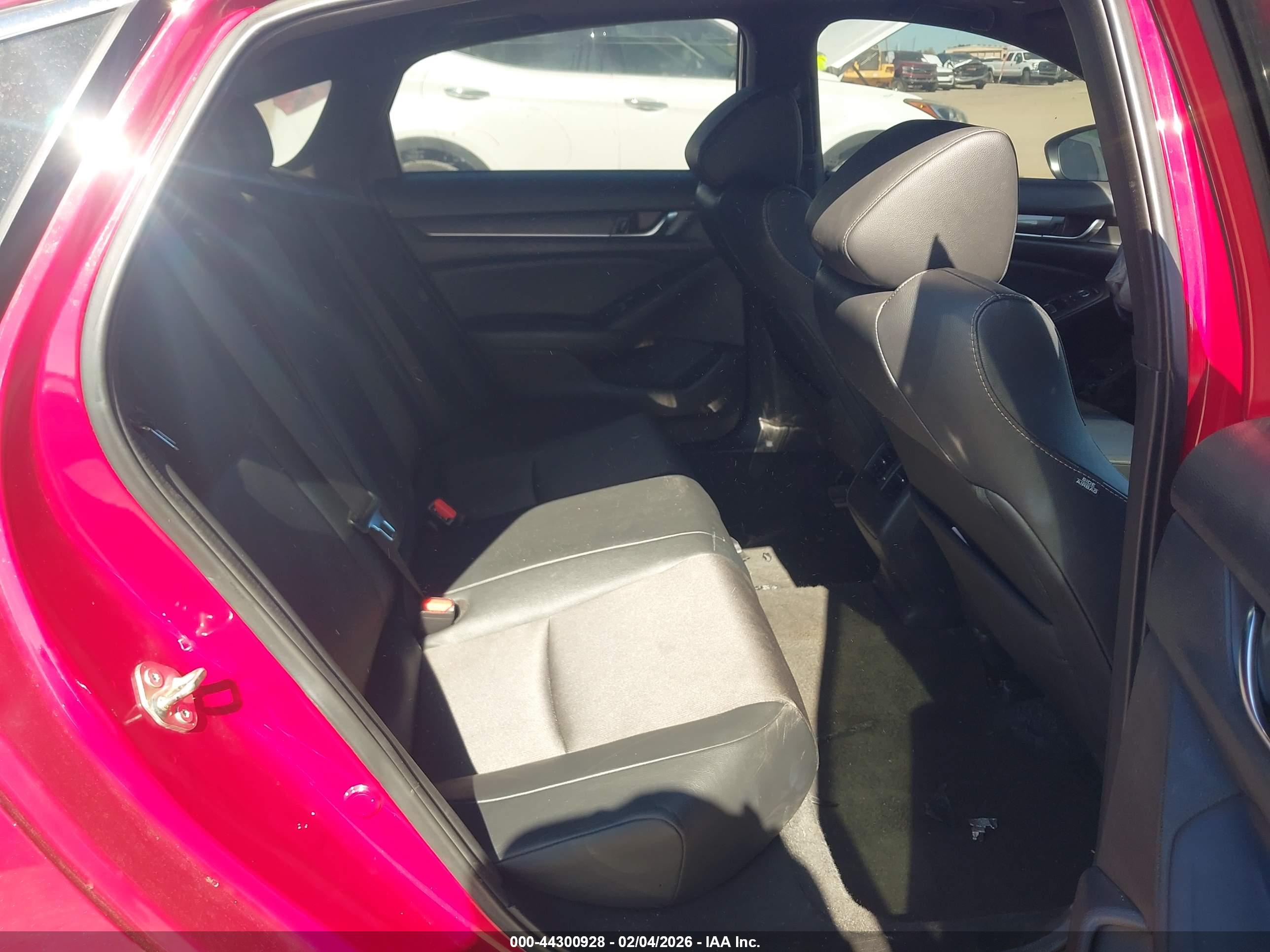 HONDA ACCORD image 8