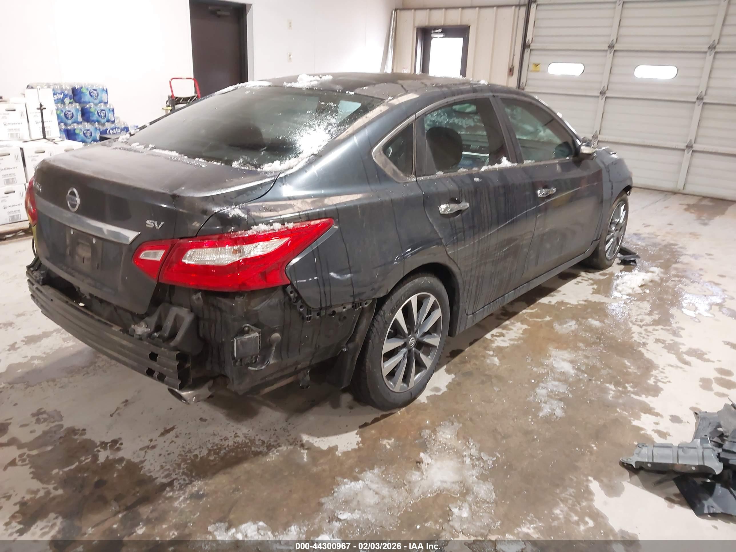 NISSAN ALTIMA image 4