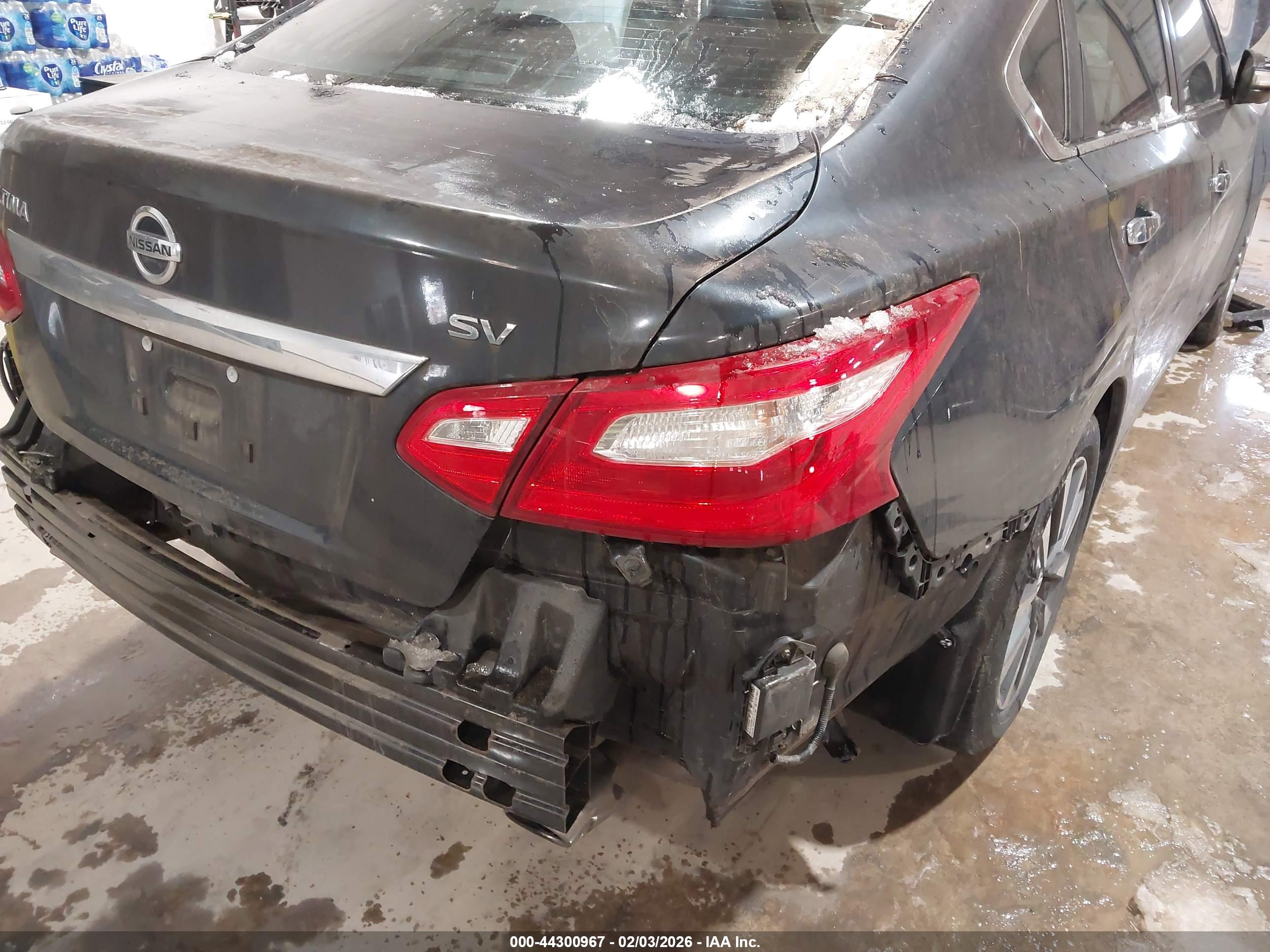 NISSAN ALTIMA image 6