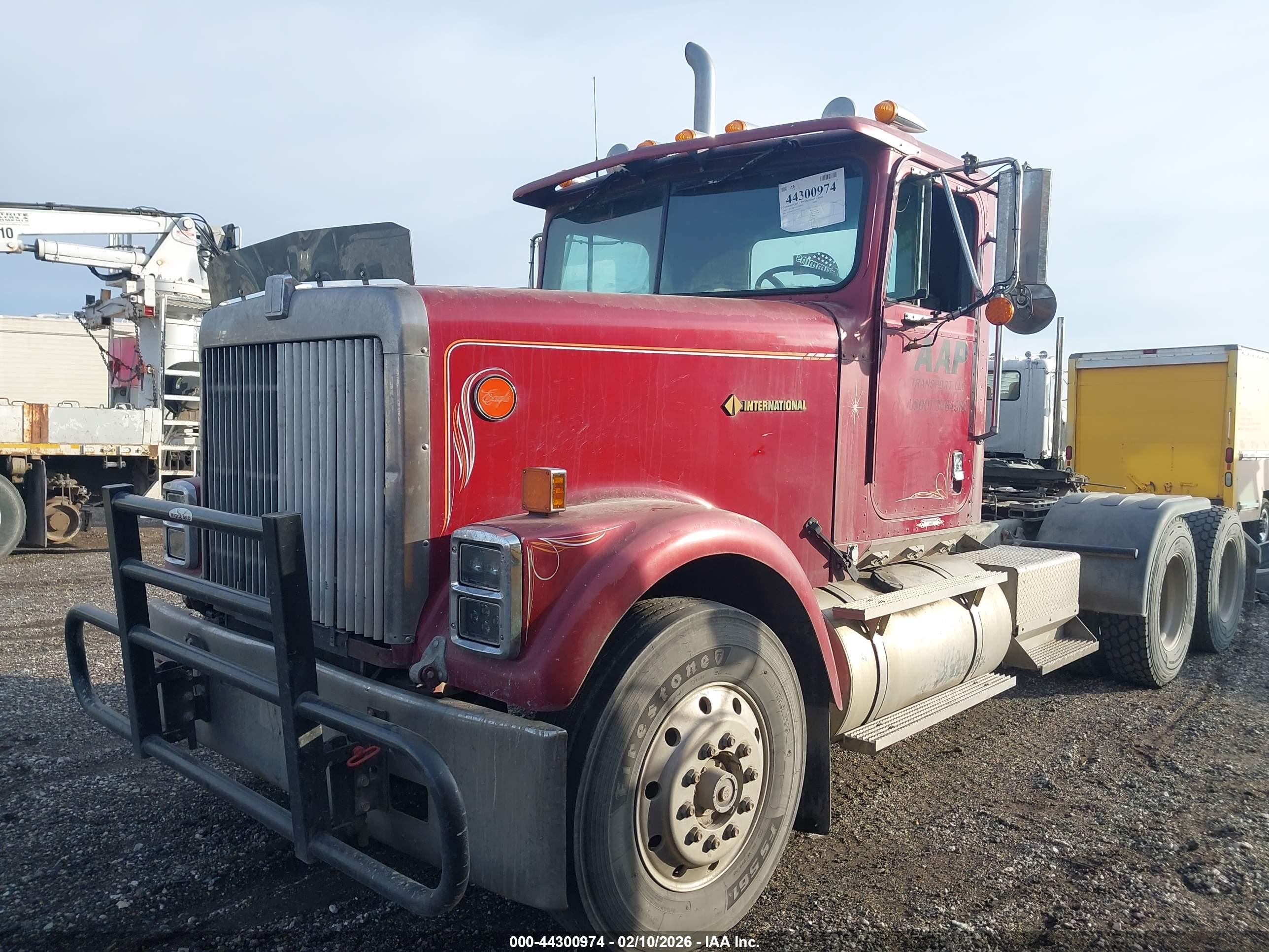INTERNATIONAL 9000 image 2
