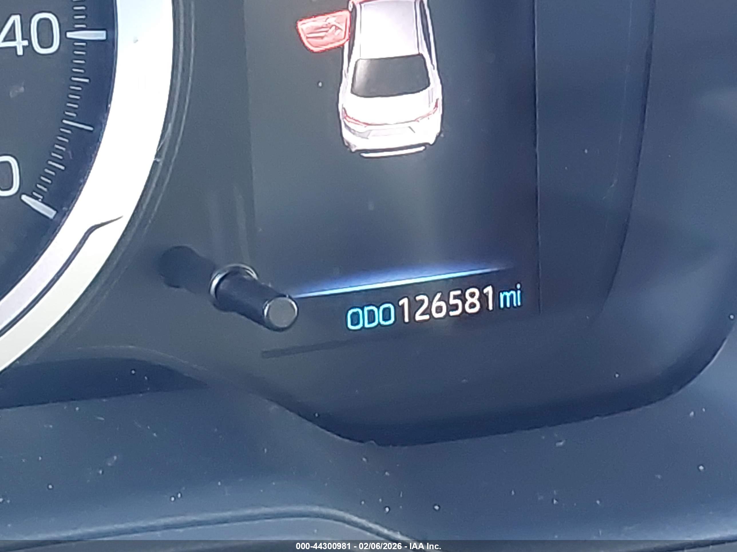 TOYOTA COROLLA image 7