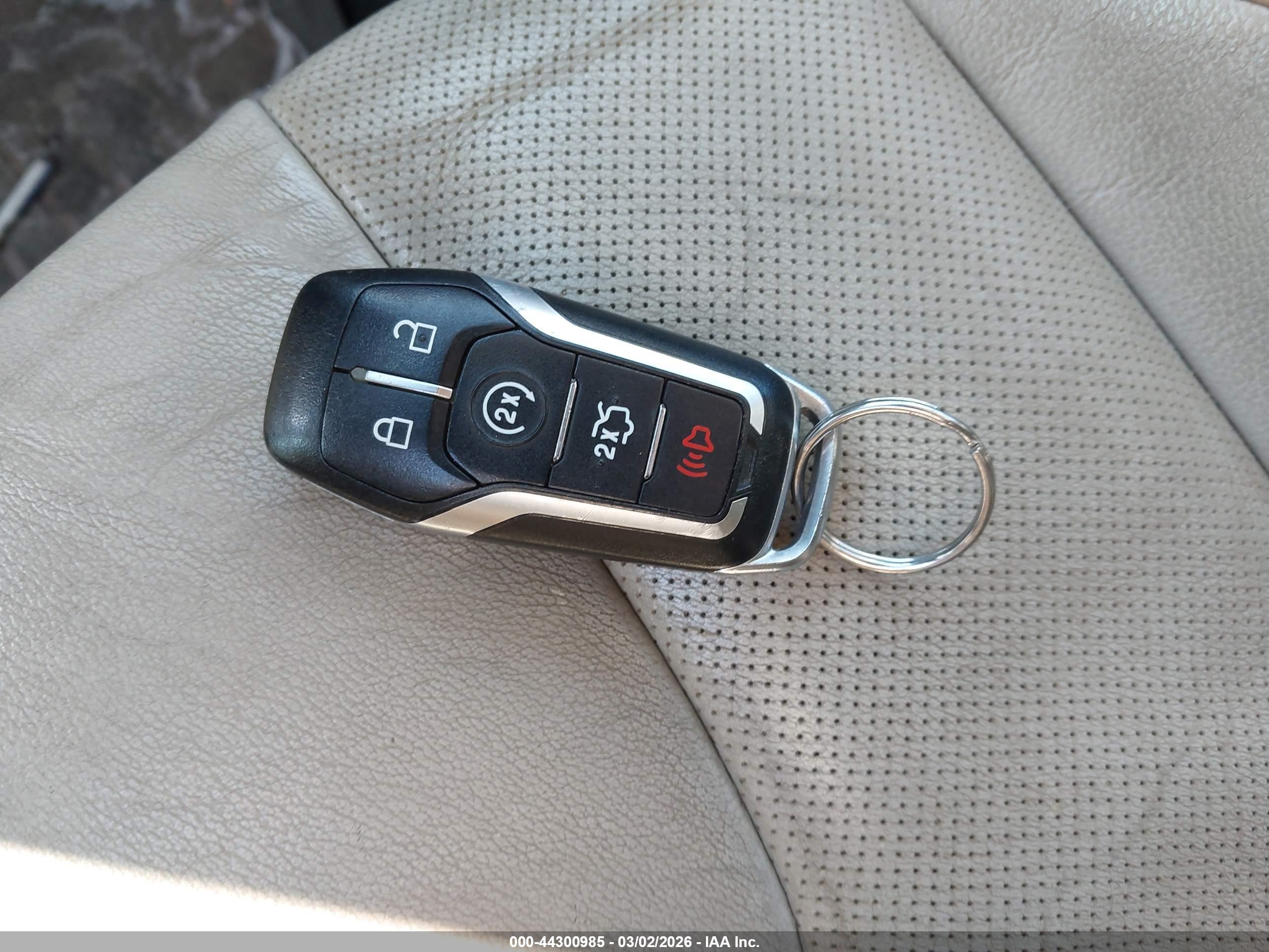 FORD EDGE image 11