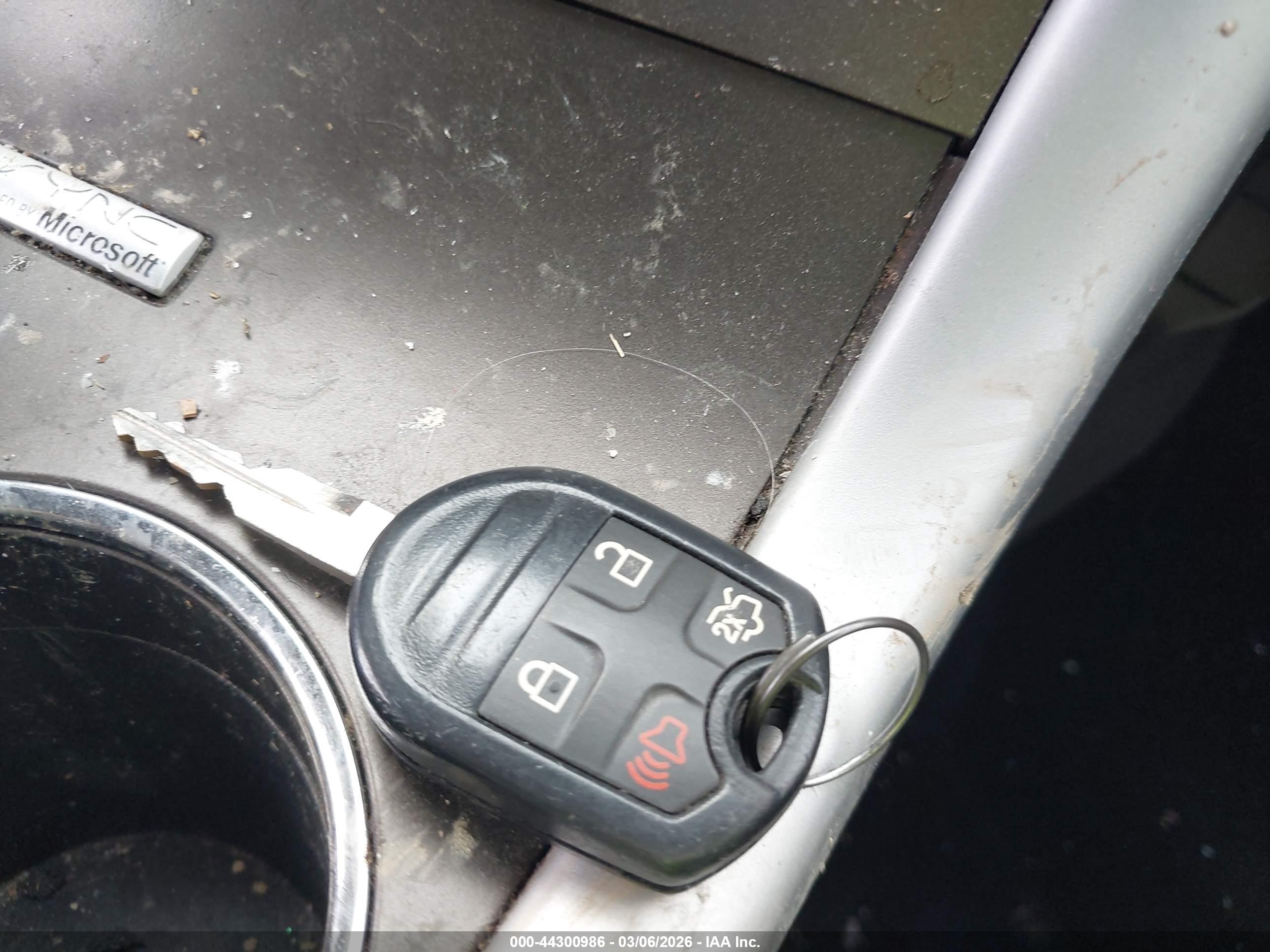 FORD EDGE image 11