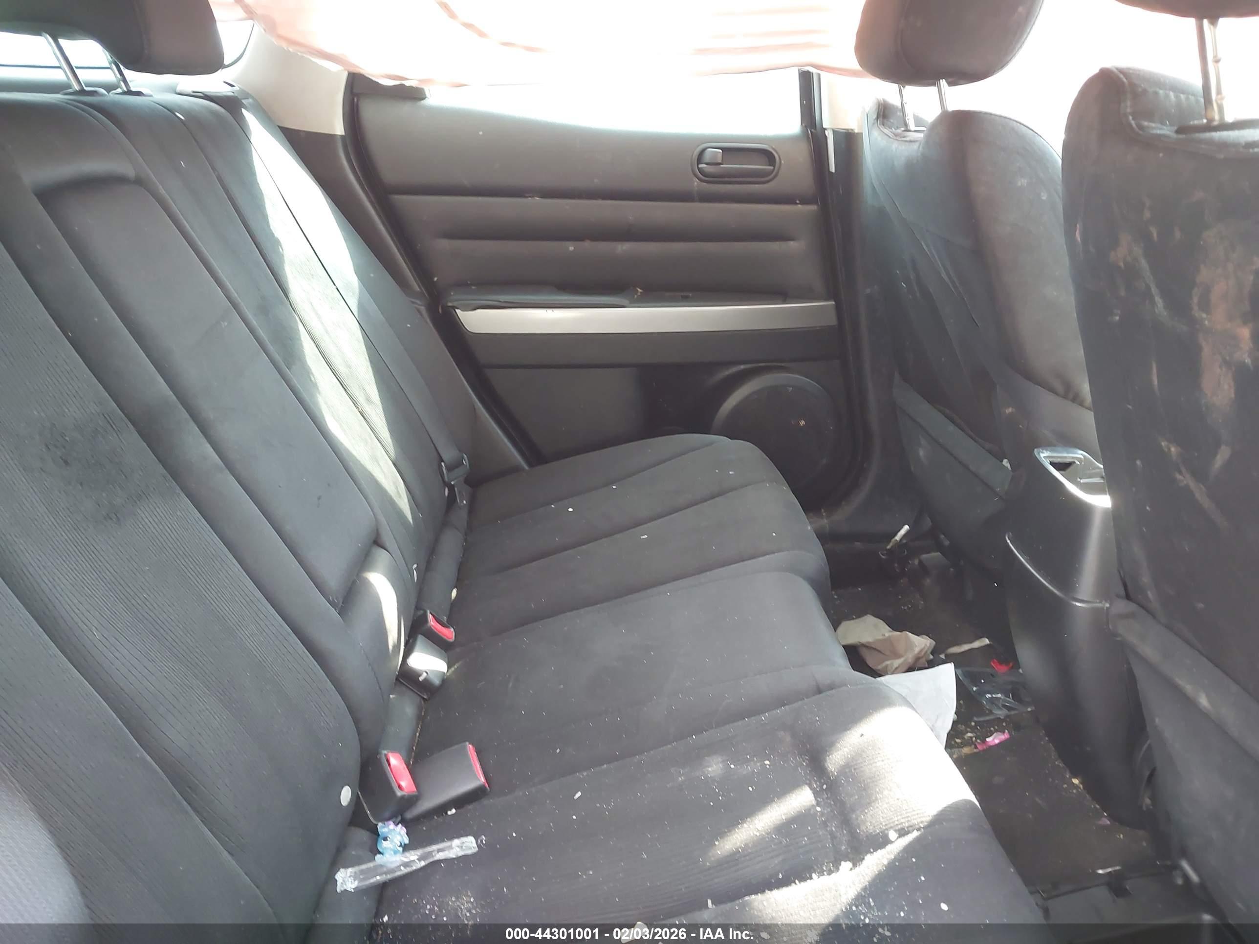 MAZDA CX-7 image 8