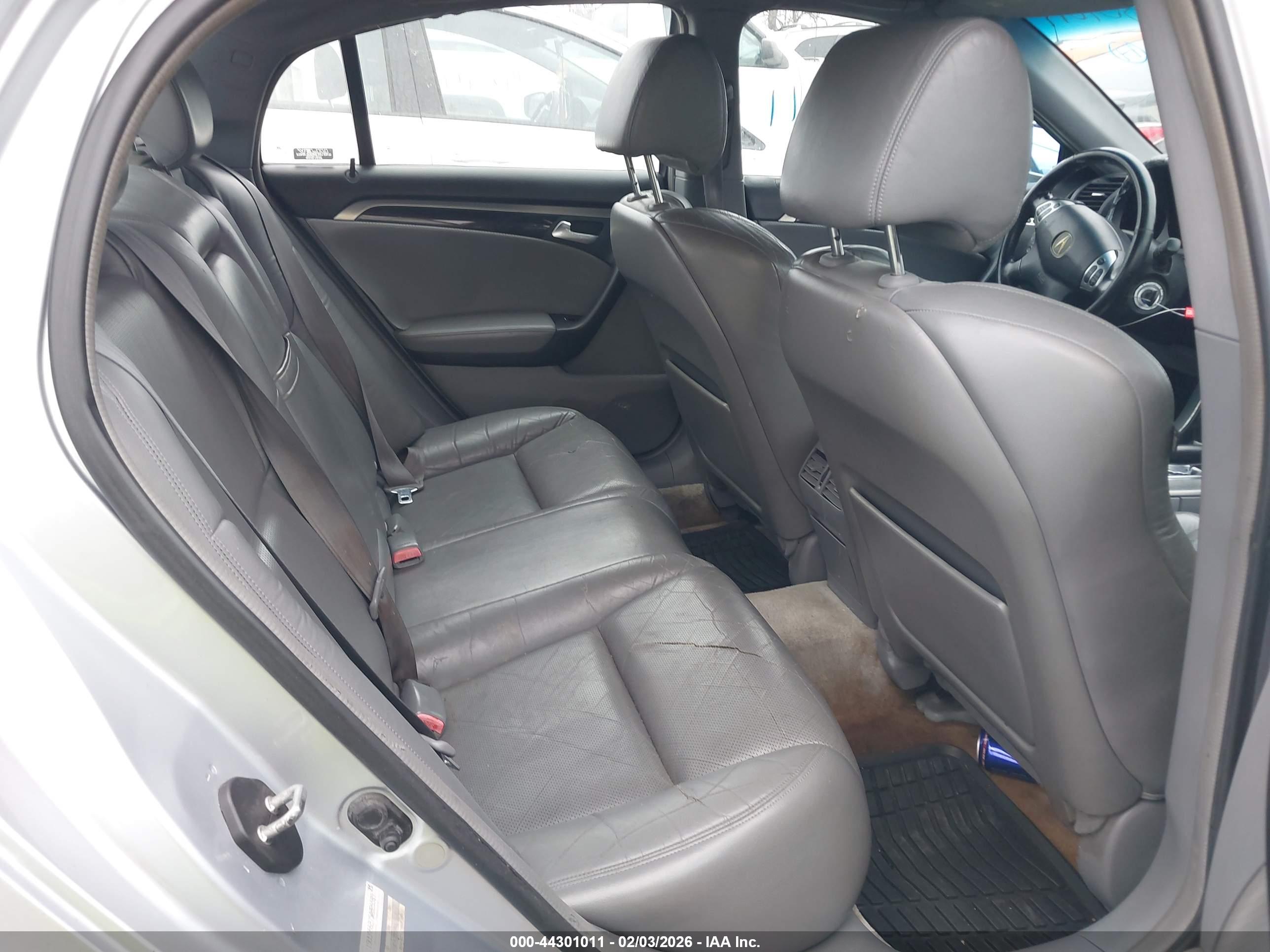 ACURA TL image 8