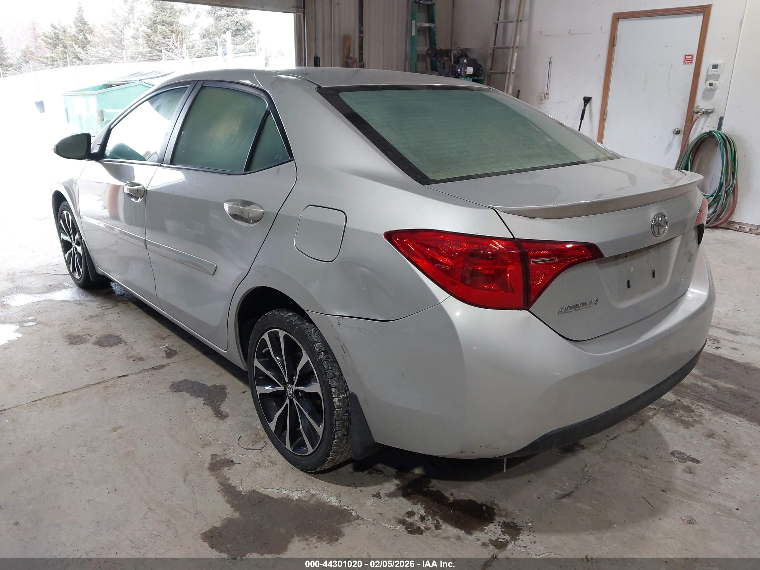 TOYOTA COROLLA image 3