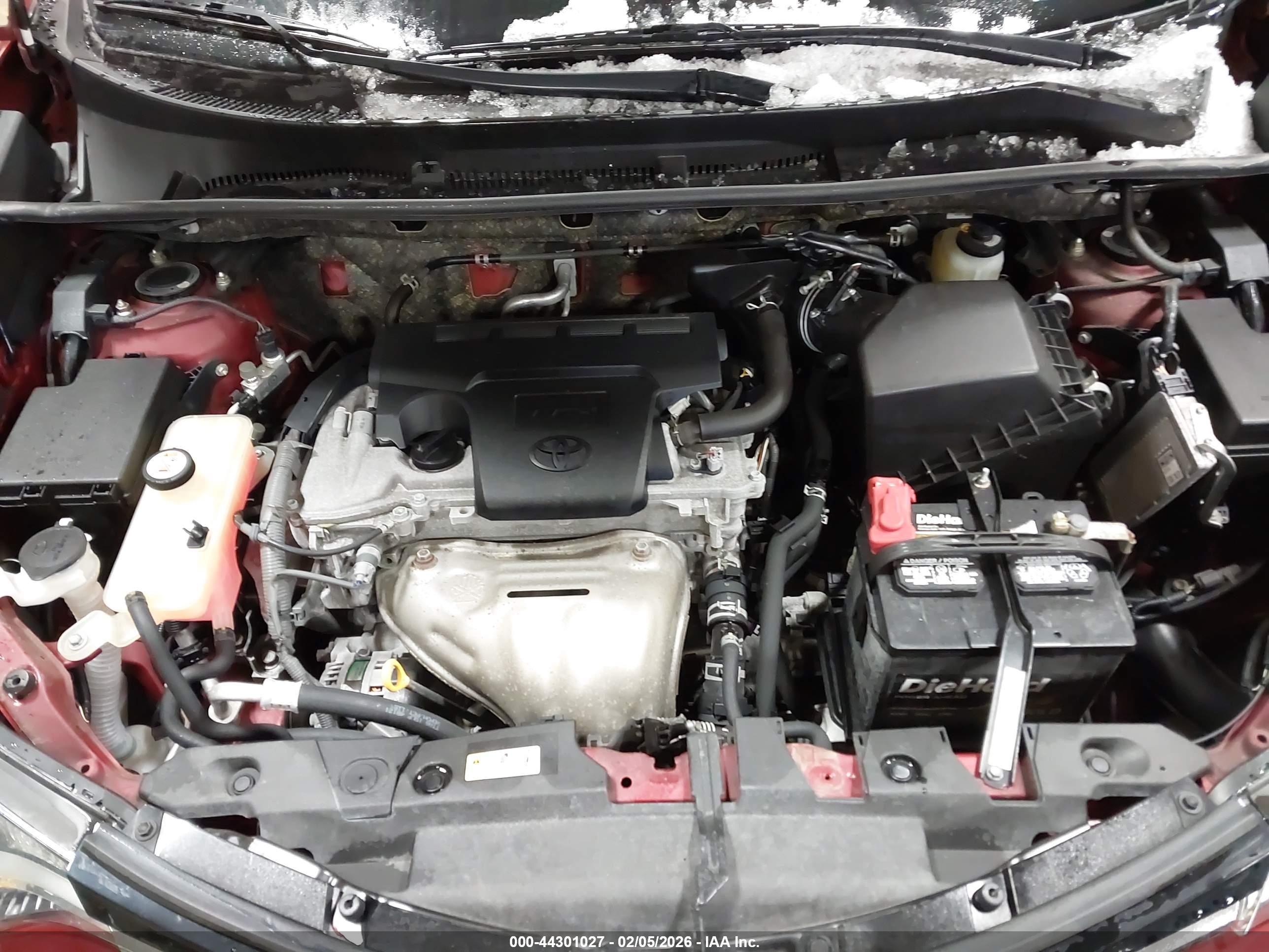 TOYOTA RAV4 image 10