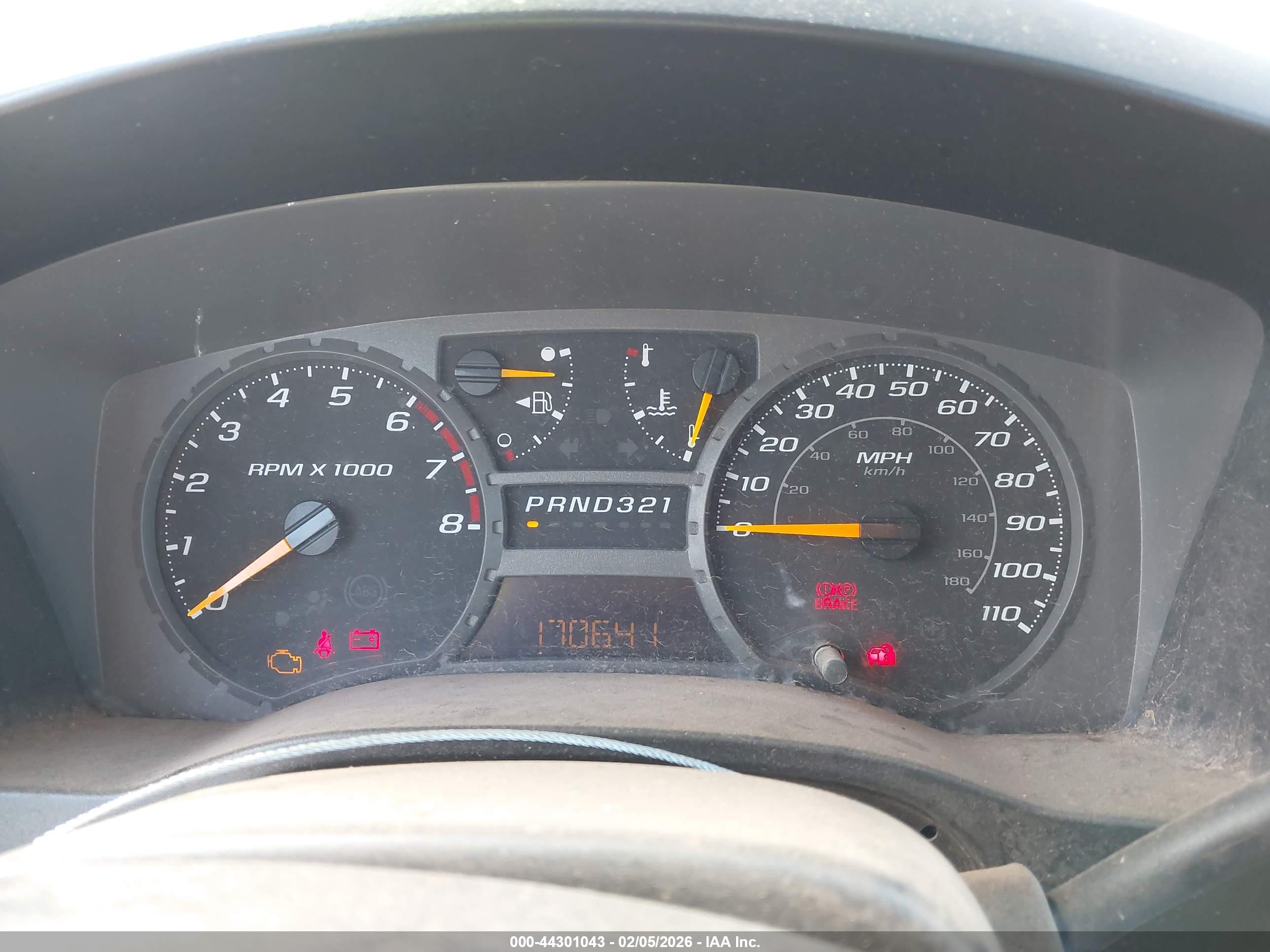 CHEVROLET COLORADO image 7
