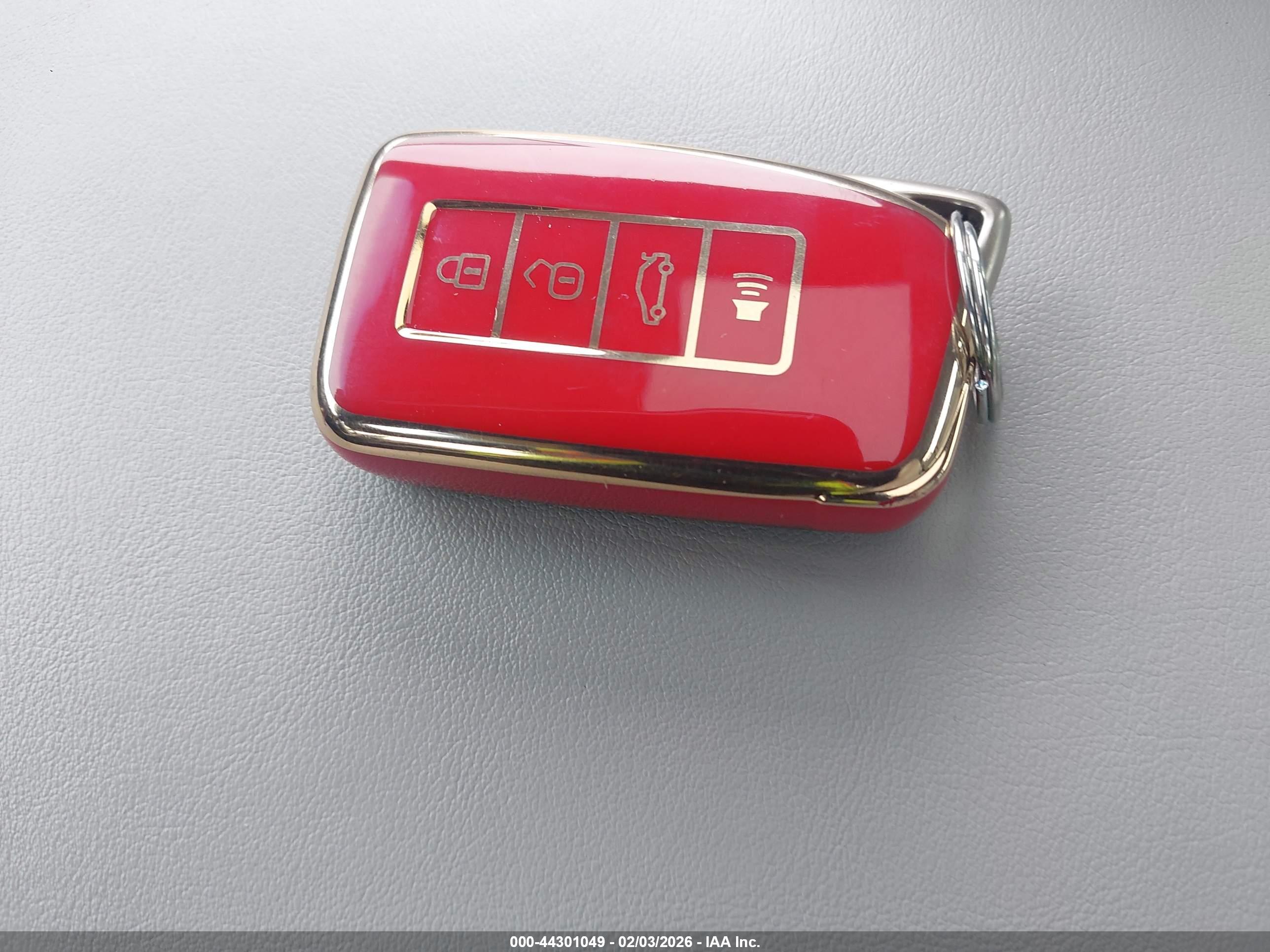 LEXUS ES image 11