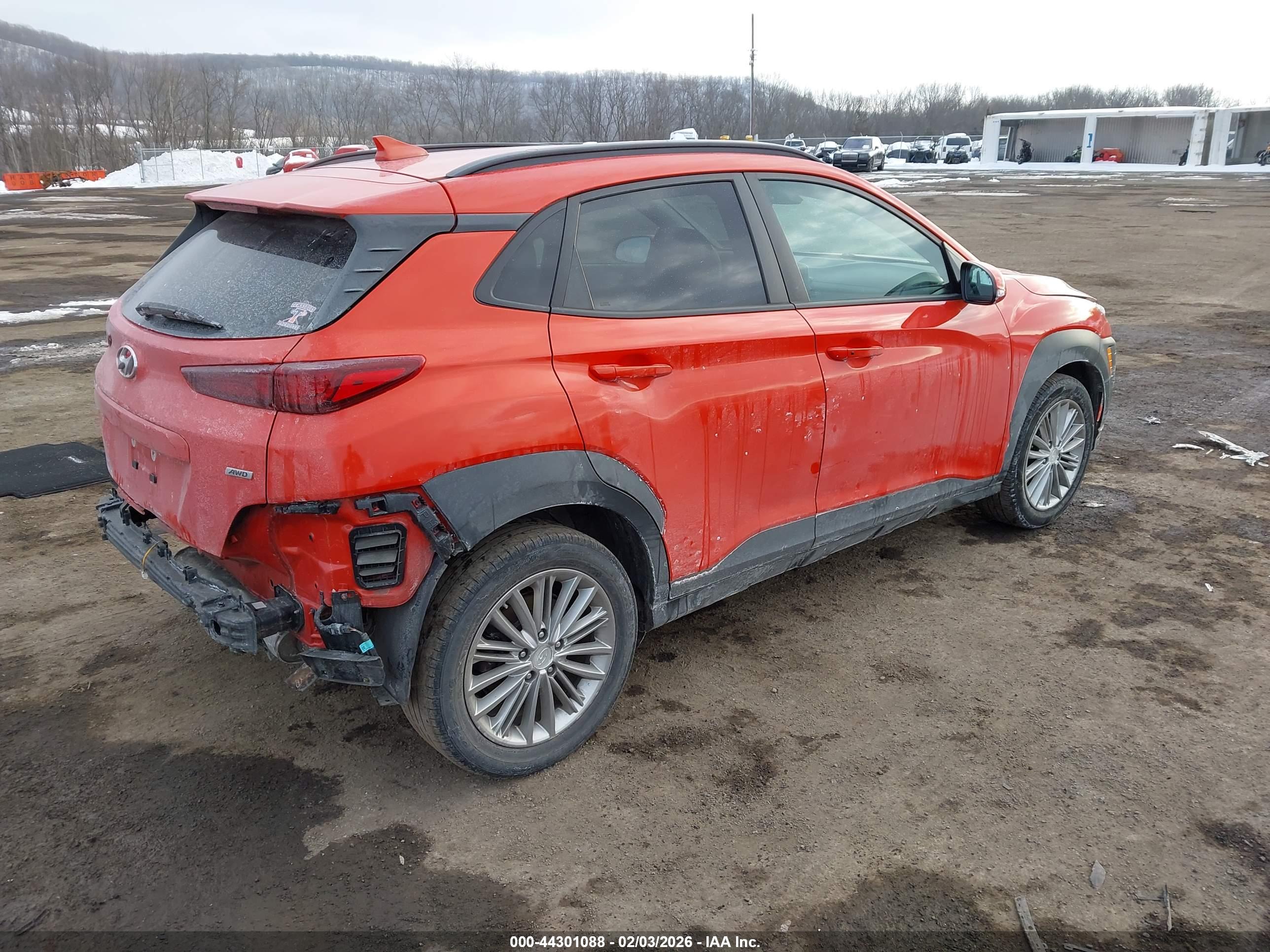 HYUNDAI KONA image 4