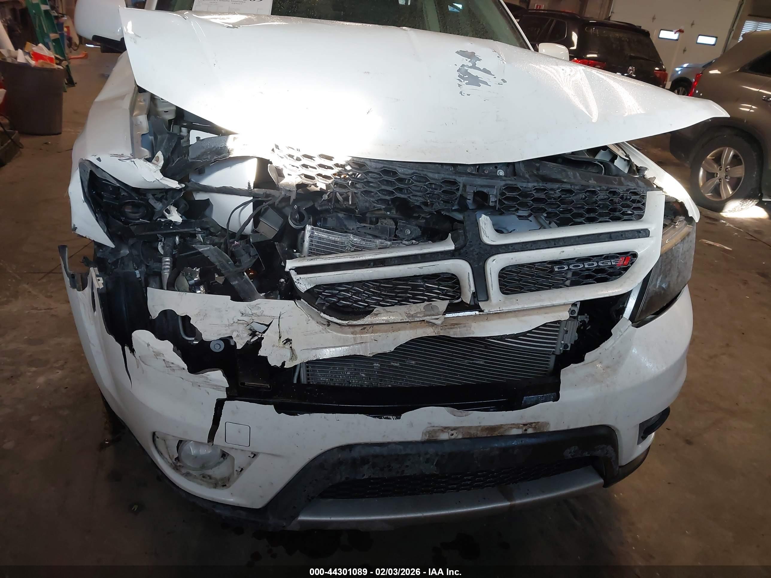 DODGE JOURNEY image 6