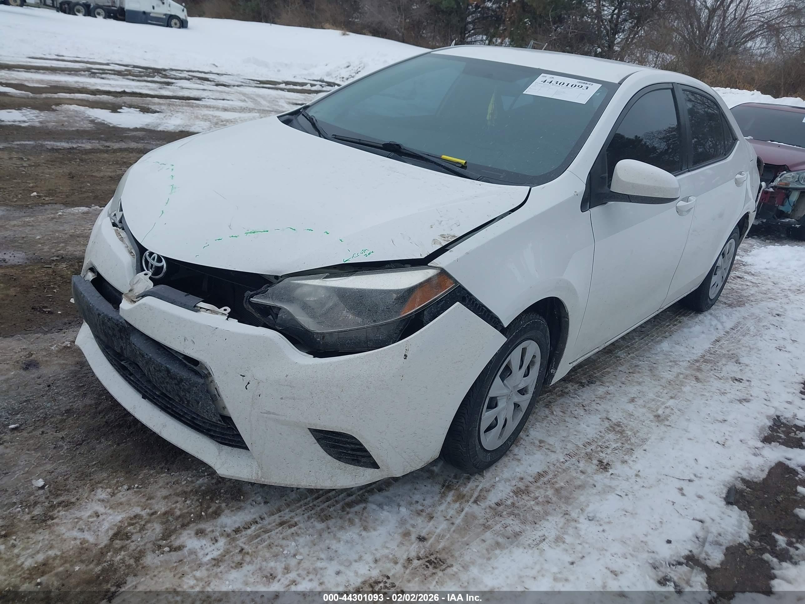 TOYOTA COROLLA image 2